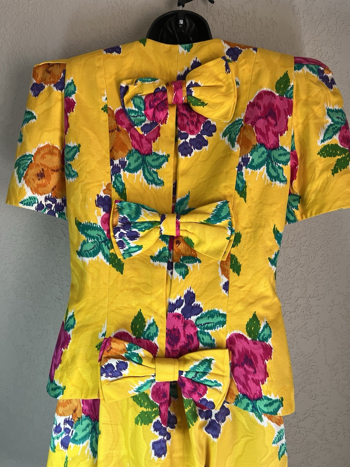 Vintage Raul Blanco Floral 2 Piece Skirt Suit Set Yellow Bow Avant Garde 8