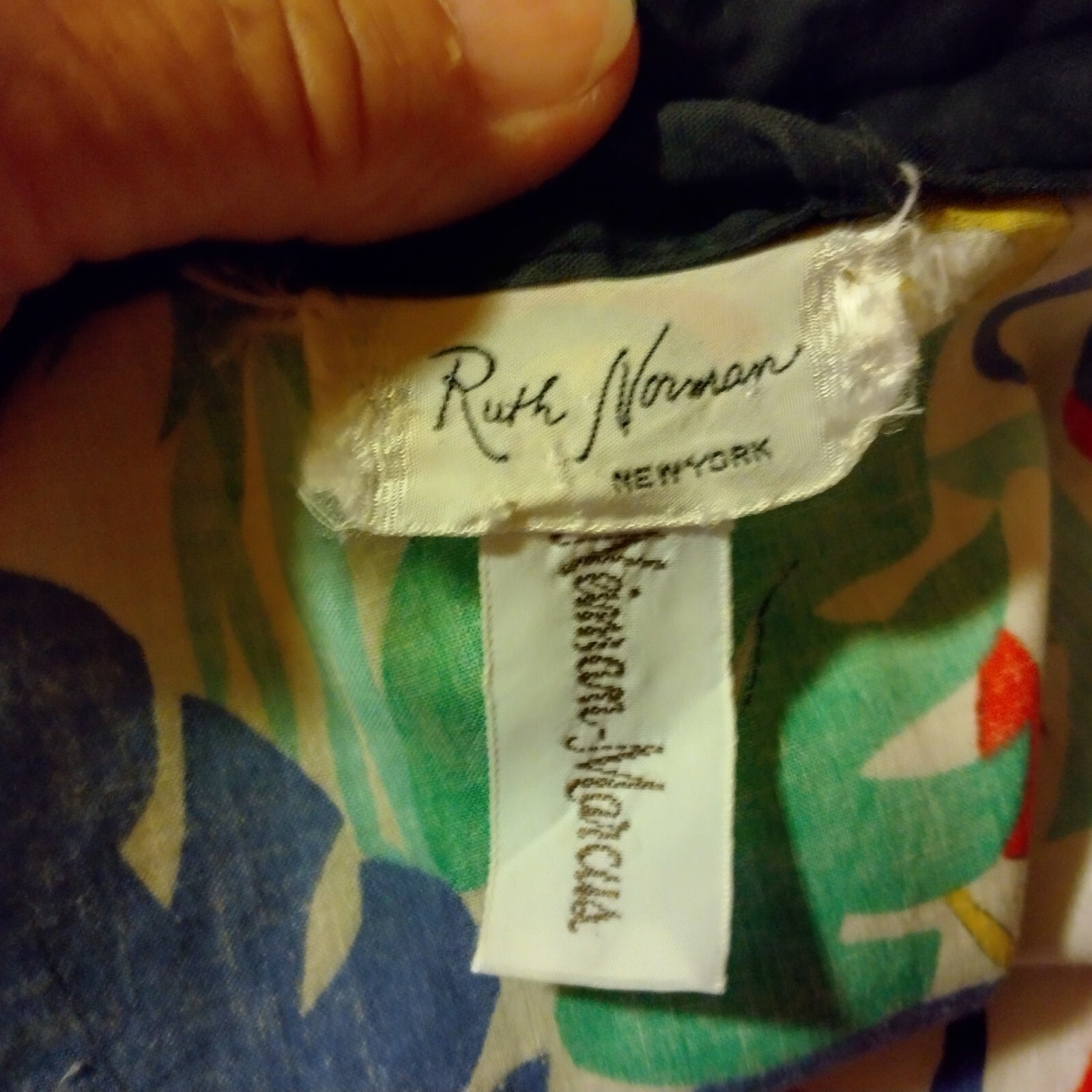 Ruth Norman New York Neiman Marcus wrap around lightweight robe jungle safari