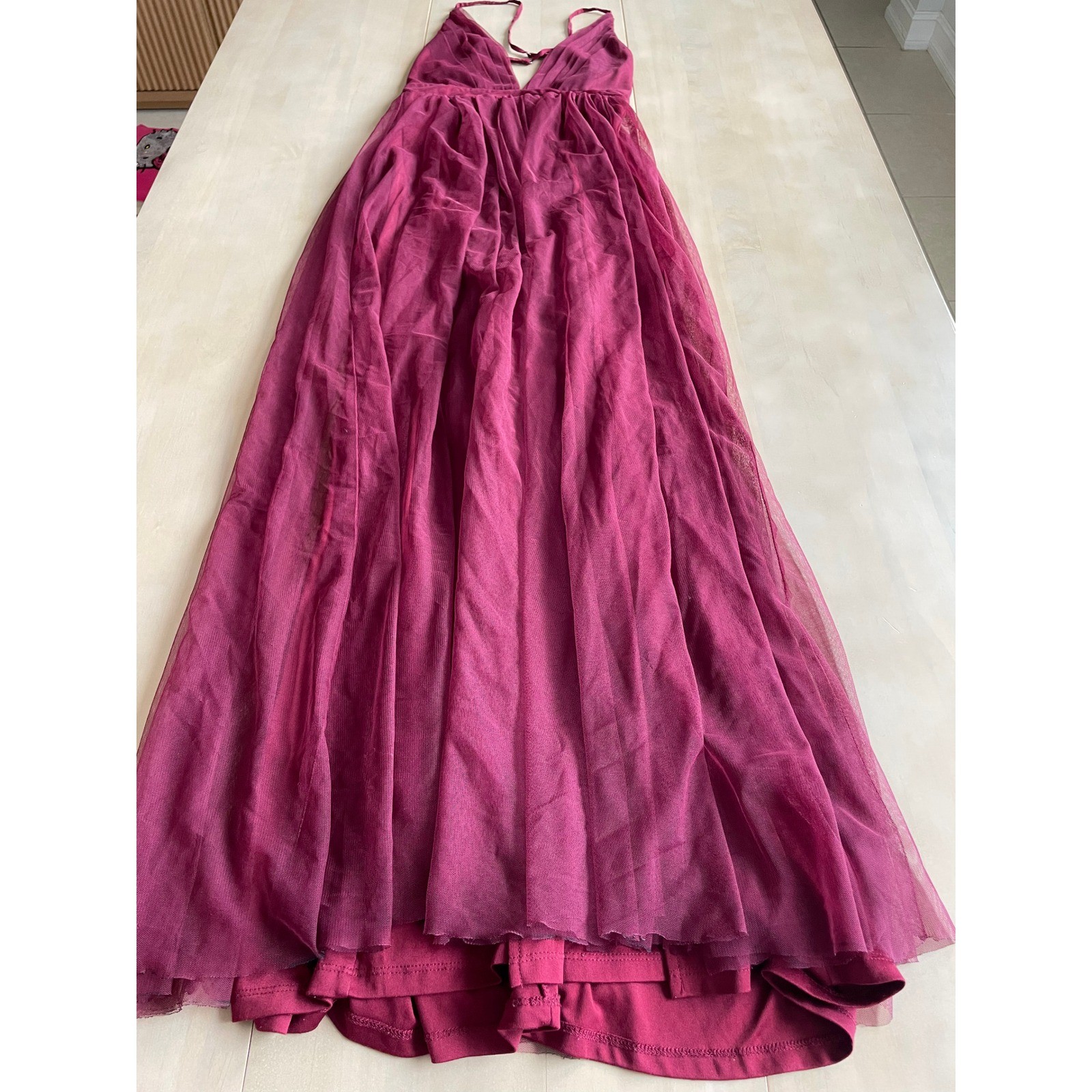 Luxxel Maroon Dark Red Deep V-Neck Spaghetti Formal Dress Size Small