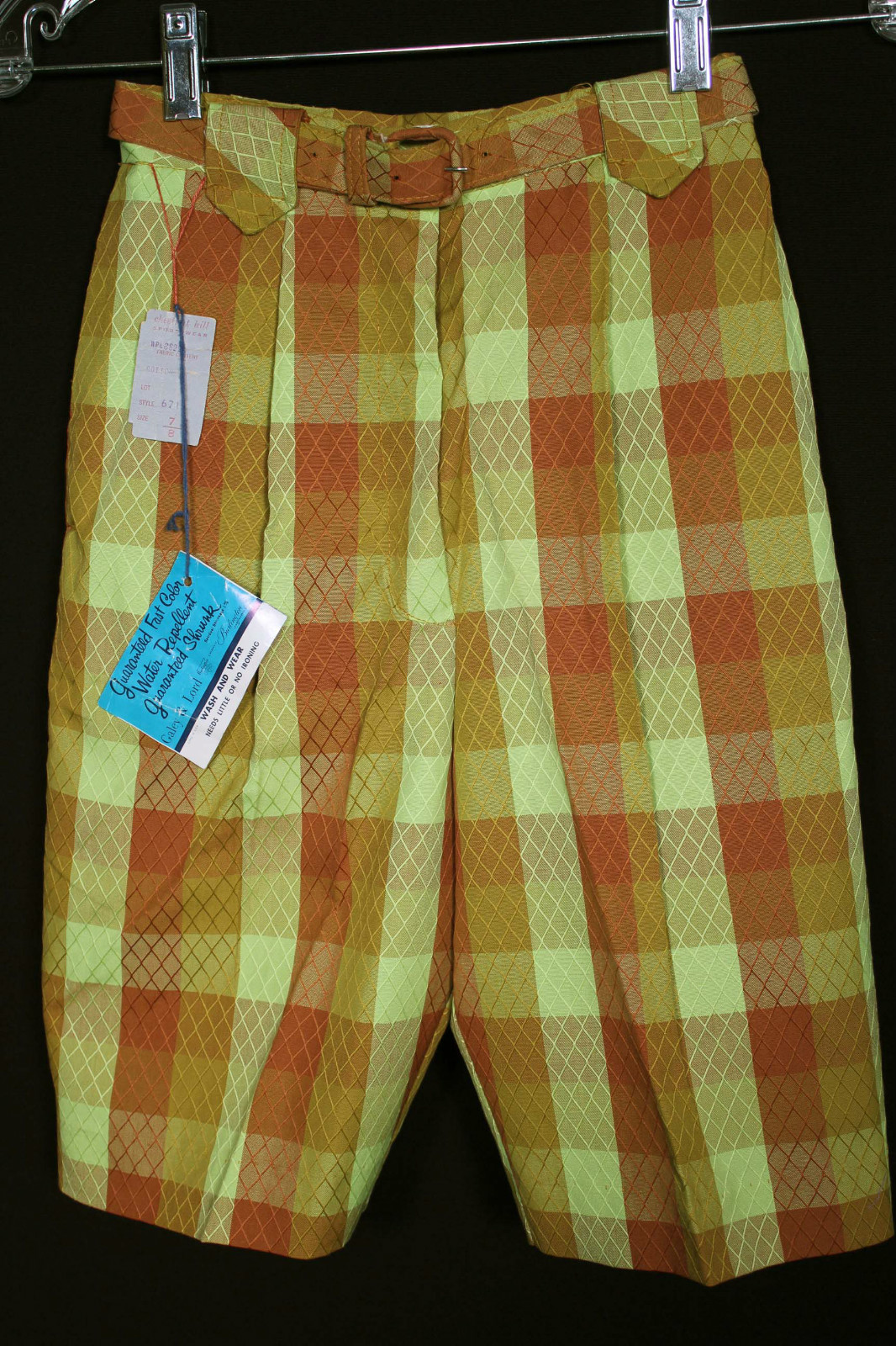 VINTAGE DEADSTOCK 1950’S COTTON LIME GREEN & BROWNS PLAID SHORTS 23 INCH WAIST