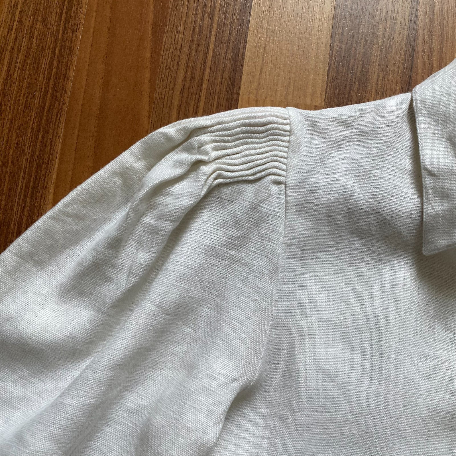 HESS FRACKMANN Embroidered Linen Blouse Button Front Puff Sleeves Peasant EU 38