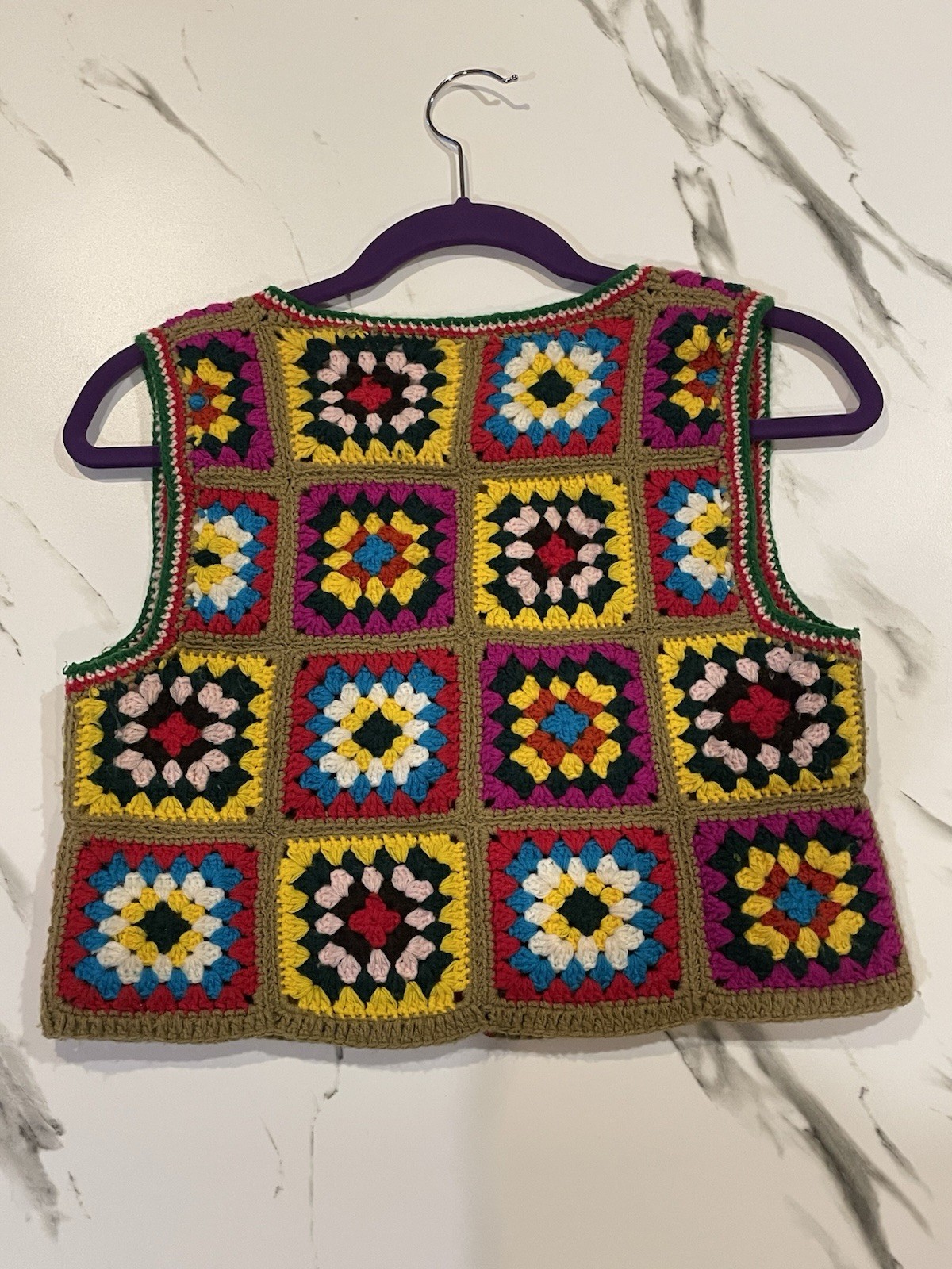 Vintage 70’s Charlie’s Girl Erika Elias Granny Square Crochet Vest Cropped XS