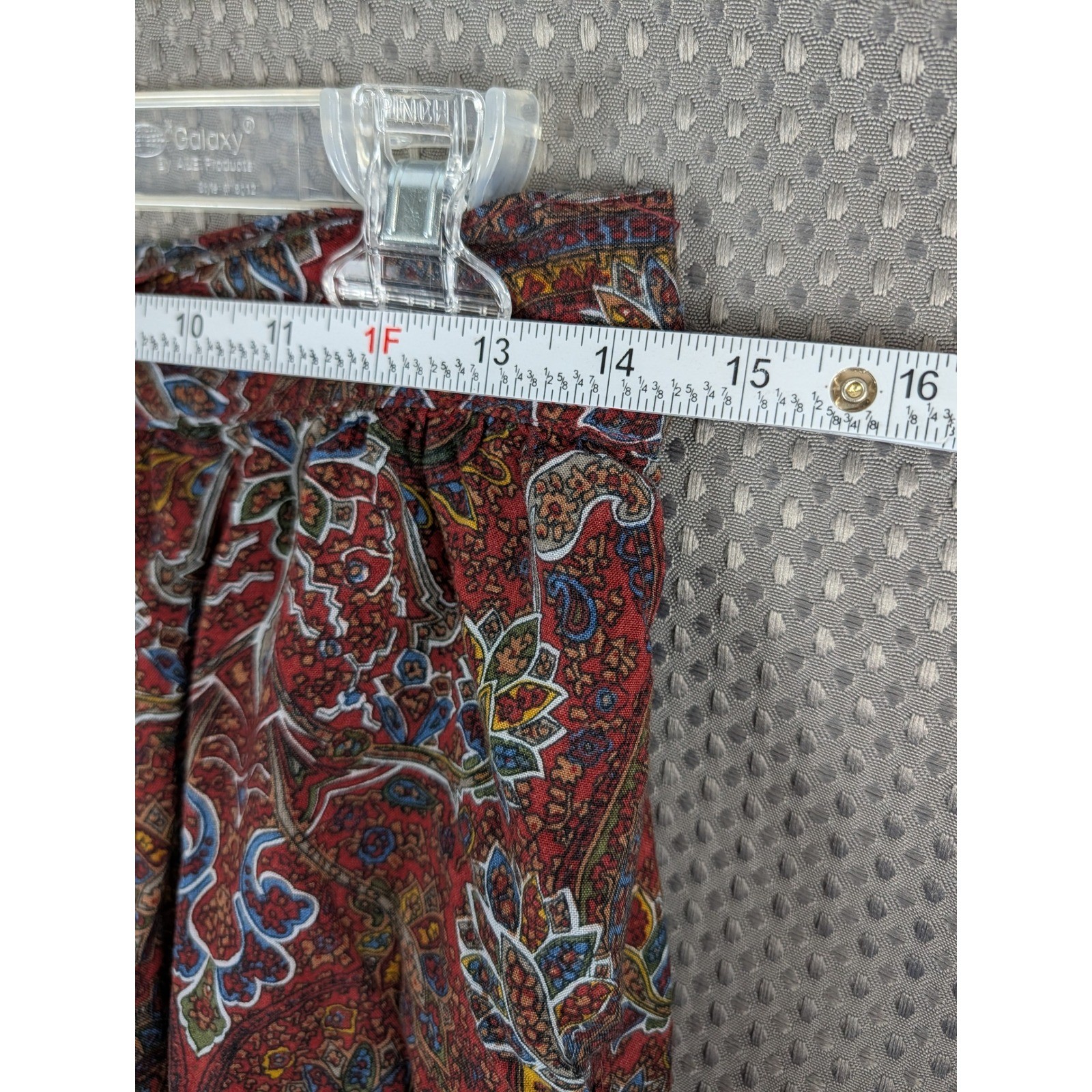 Vintage Kensington Square Paisley Skirt Petite Pleated Boho Midi Red Multicolor