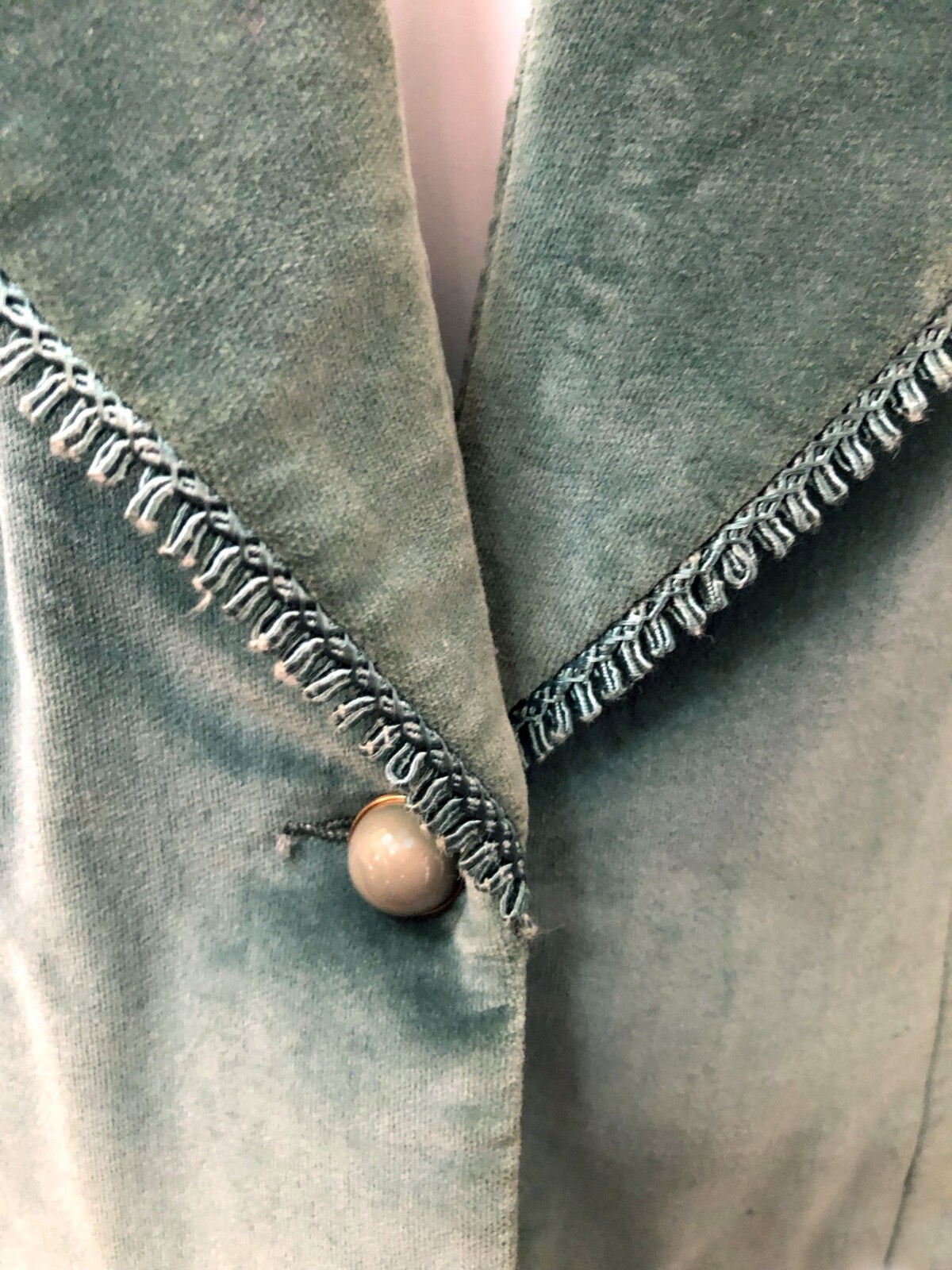 60’s Vintage Gray Green Velvet Shawl Collar with Trim Short Lined Jacket sz 9