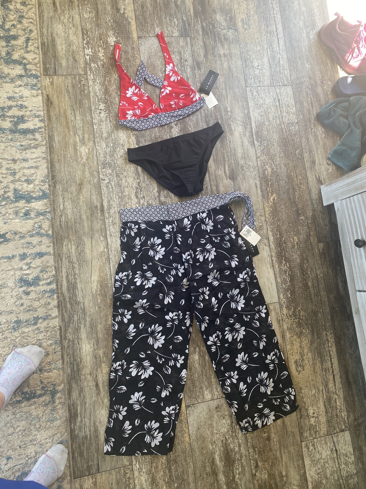 Dead stock Vintage 1990s La Blanca by Rod Beattie Flowered Bikini Kimono Pants S