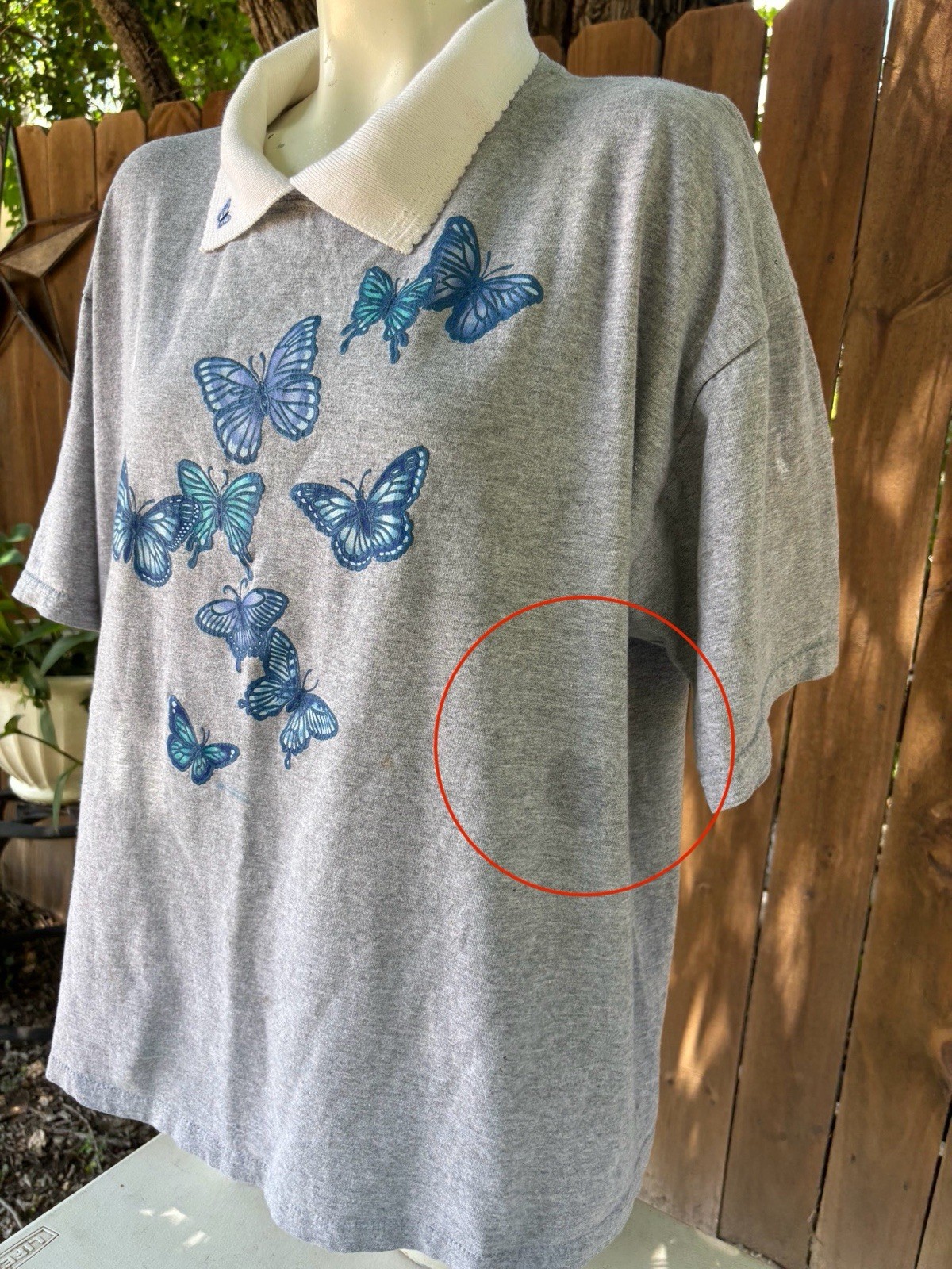 1980s vintage „Beautiful Butterflies ” Women’s Collared T-shirt 3X Morning Sun