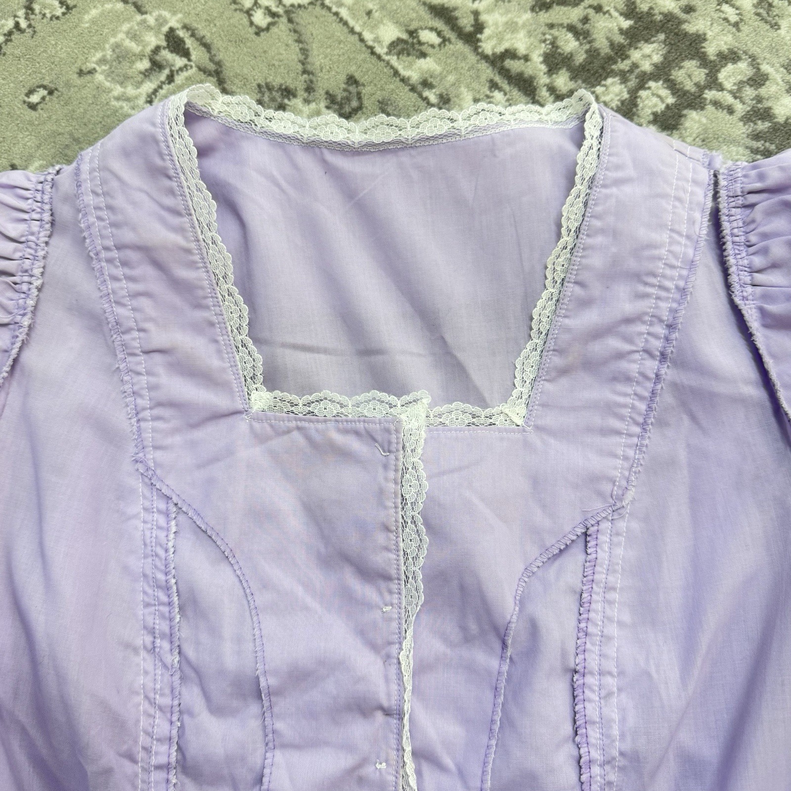 Vintage Lavender Lace Blouse Puff Sleeve Romantic Cottagecore Prairie Top