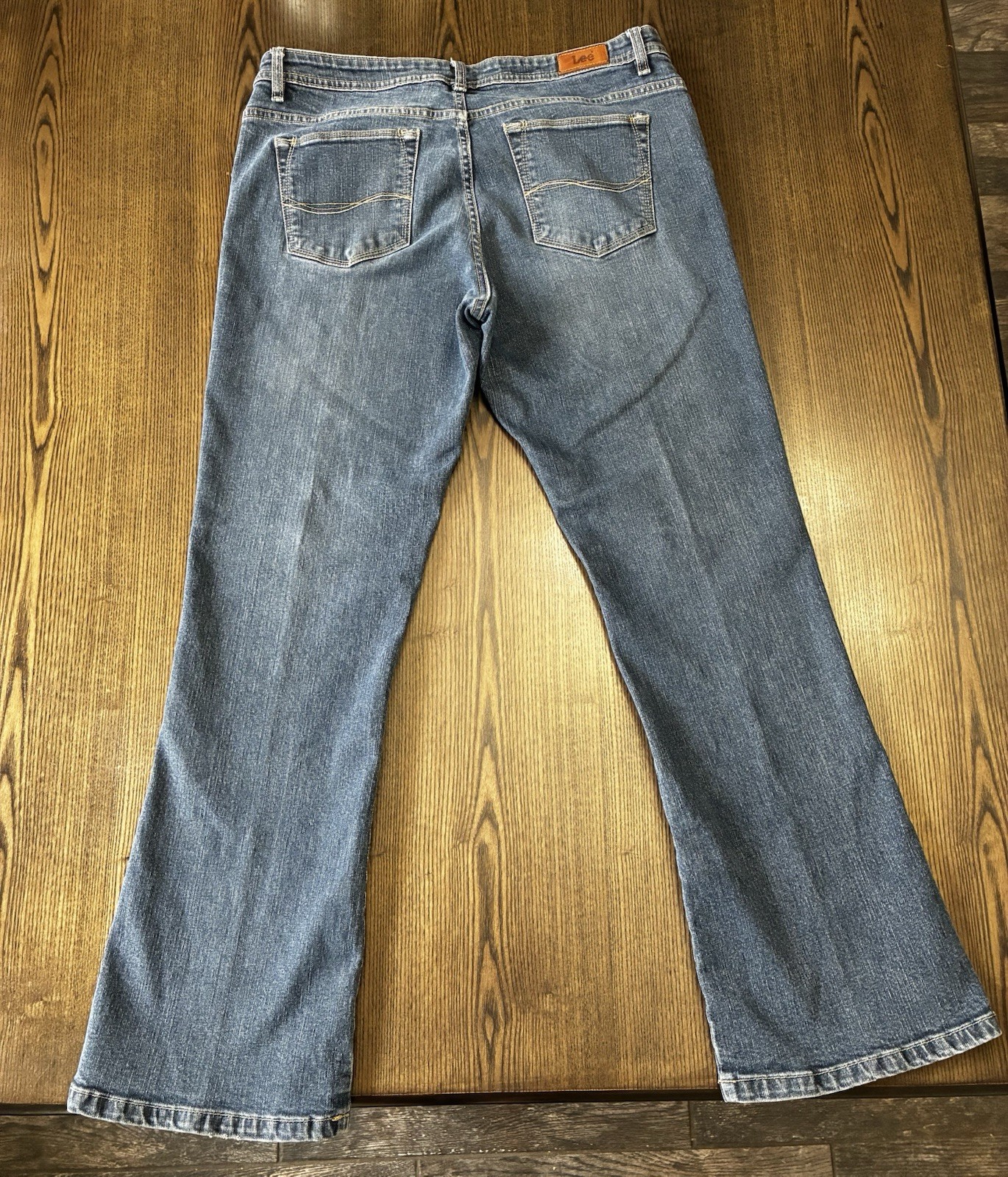Lee Jeans Women’s 16M (36X30) Relaxed Fit Straight Leg Denim Jeans Dark Blue