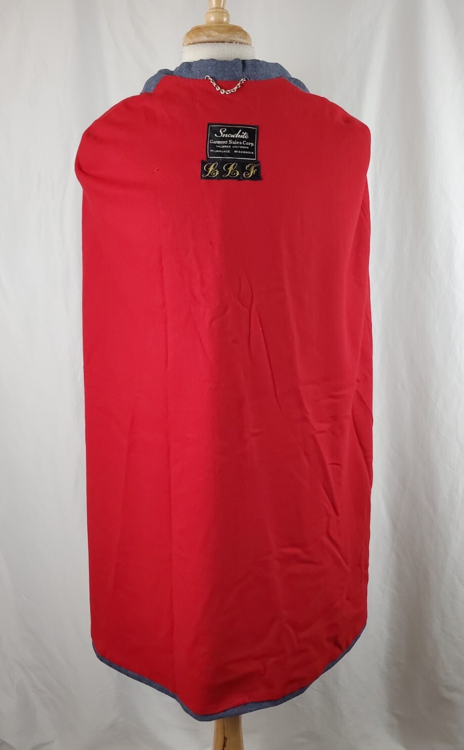 Vintage Snowhite Garment Sales Blue Red Lined Heavy Wool Nurse Cape Cloak, EUC