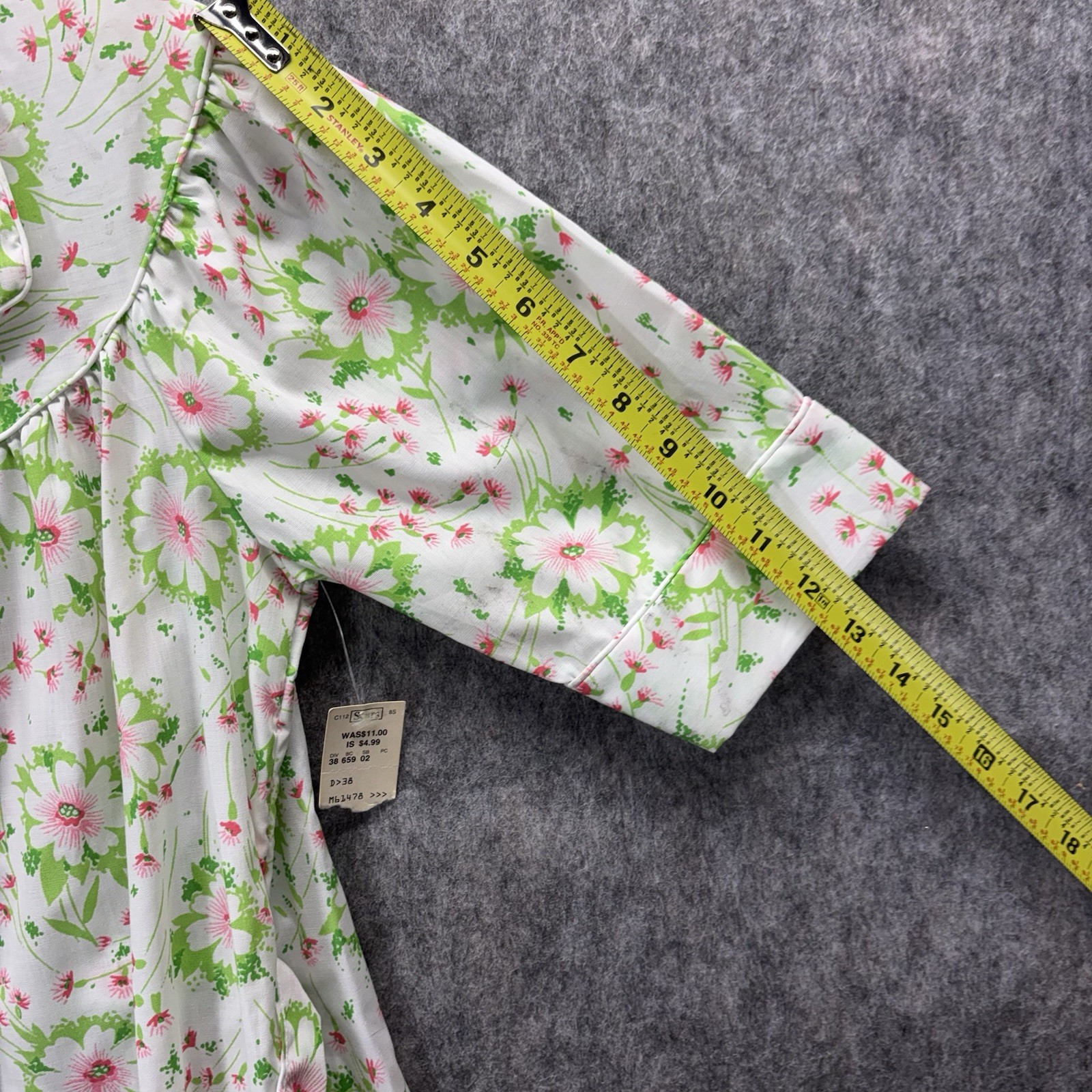True Vintage 1970s Sears House Coat Dress Women’s Small Mod Madmen Green Floral