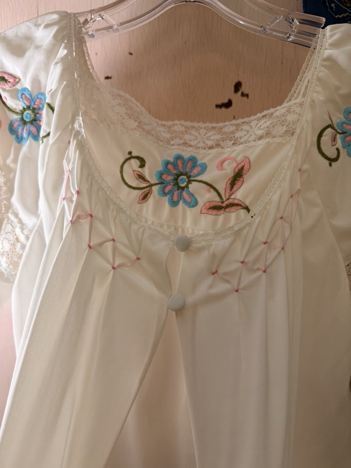 VTG Maxi Robe Nightgown Two Piece Set White Embroidery Lace Trimmed Boho Sm/Med