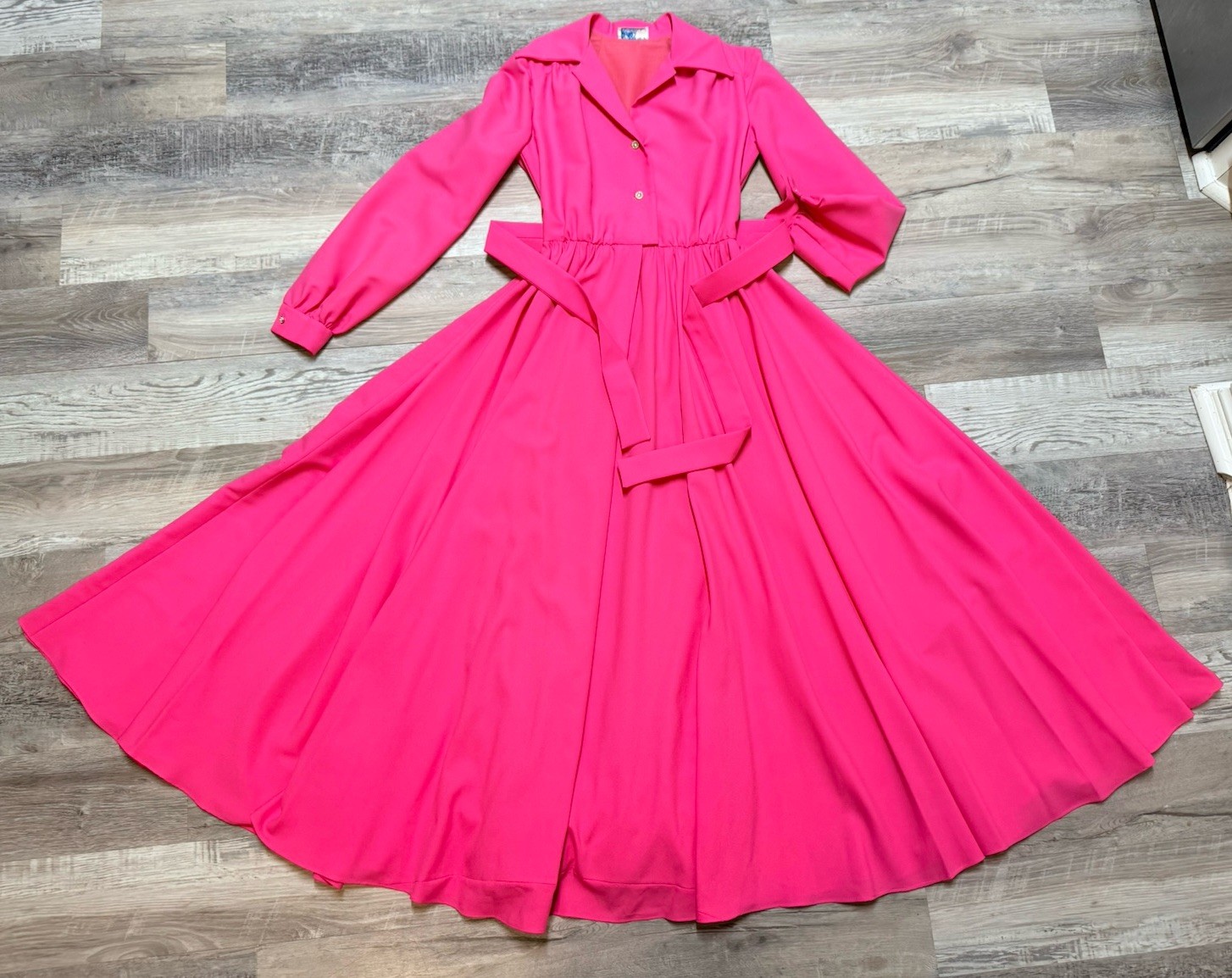 Vintage Floor Length Pink Maxi Dress With Belt Rhinestone Buttons Lined Nice