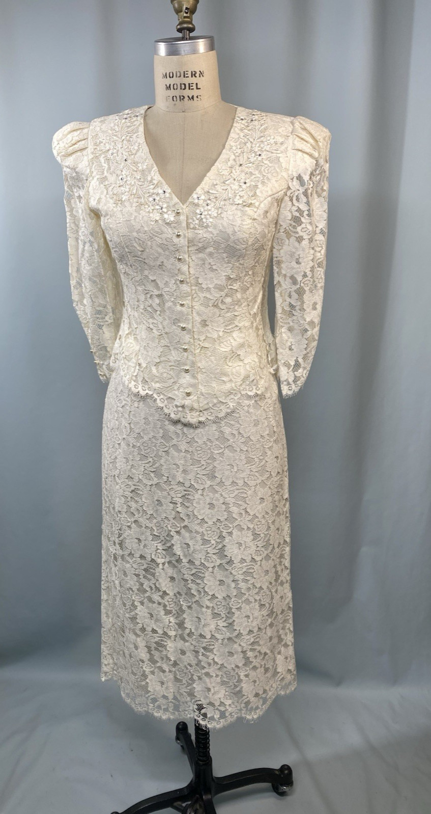 Vintage Skirt & top set SIZE SMALL 9/10 Ivory white lace wedding CACHET 80s 90s