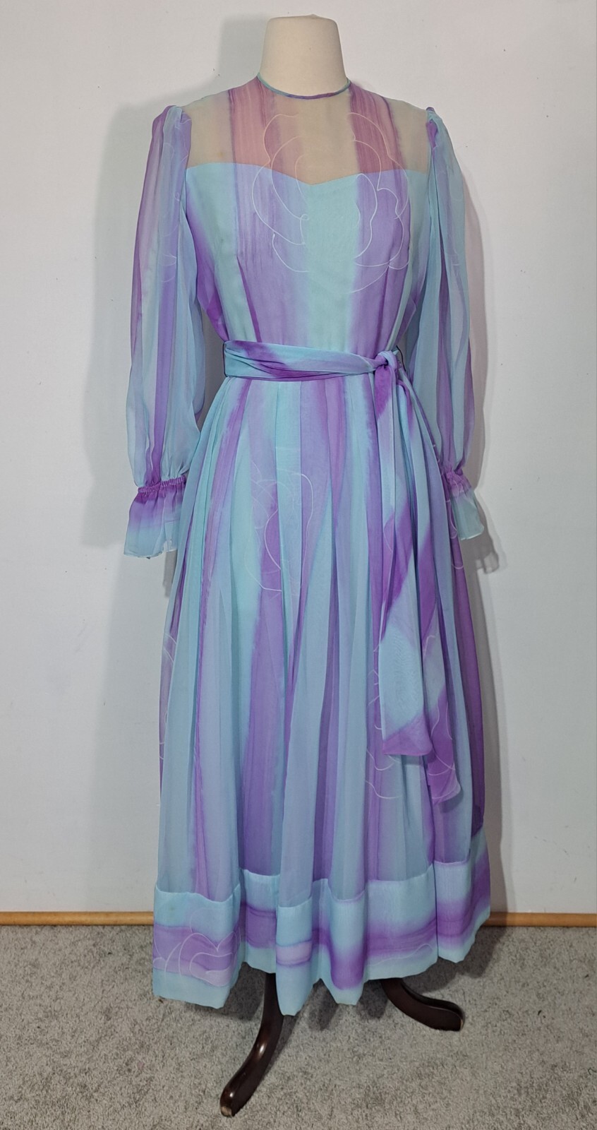 Vintage Countess Alexander Dreamy Chiffon Ombre Dress S/M Blue Purple Party
