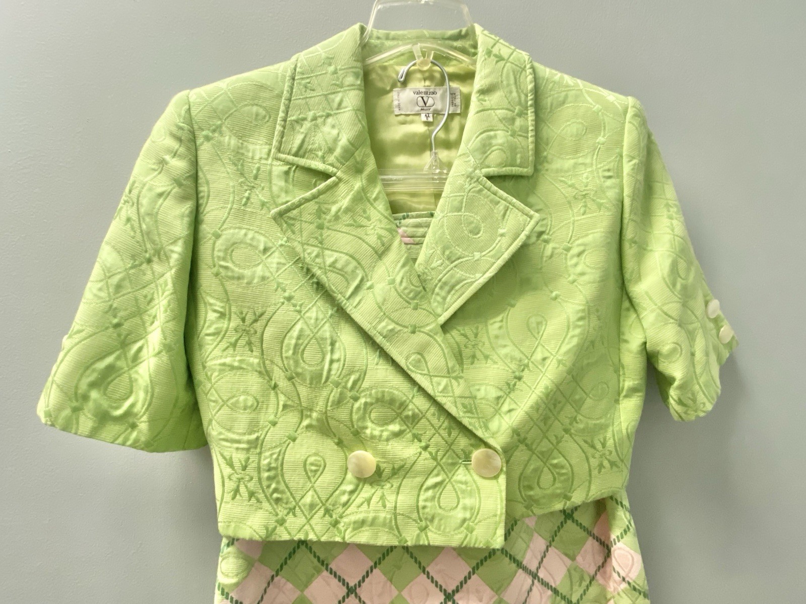 Vintage Valentino Miss V Green and Pink S/S Skirt Suit Cotton & Silk 42/8