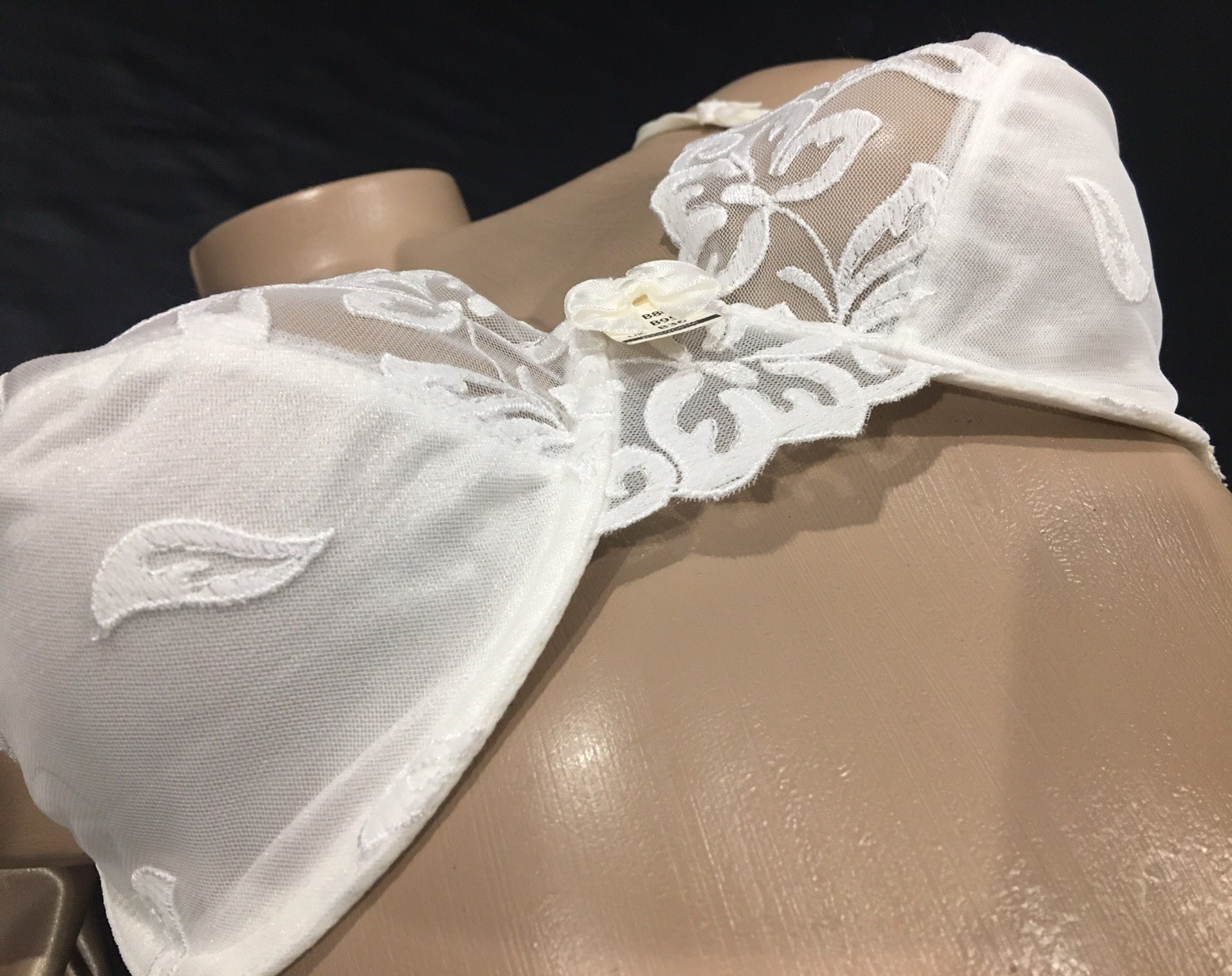Vtg White Nylon Sheer UW Lace Lady Bra 36B