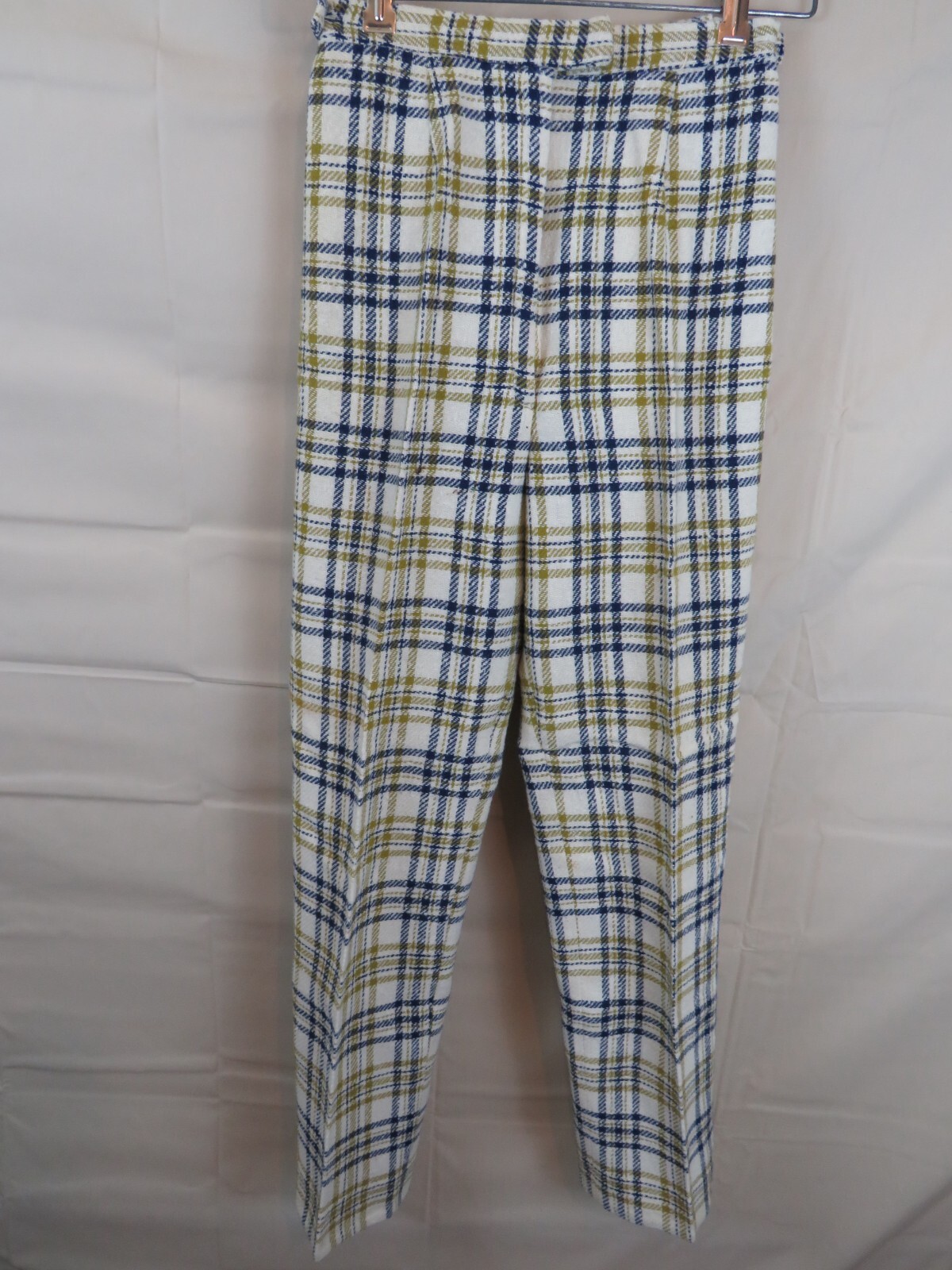 Vintage 1960-70’s ladies Girls Pants Plaid polyester size 9 24 waist 27