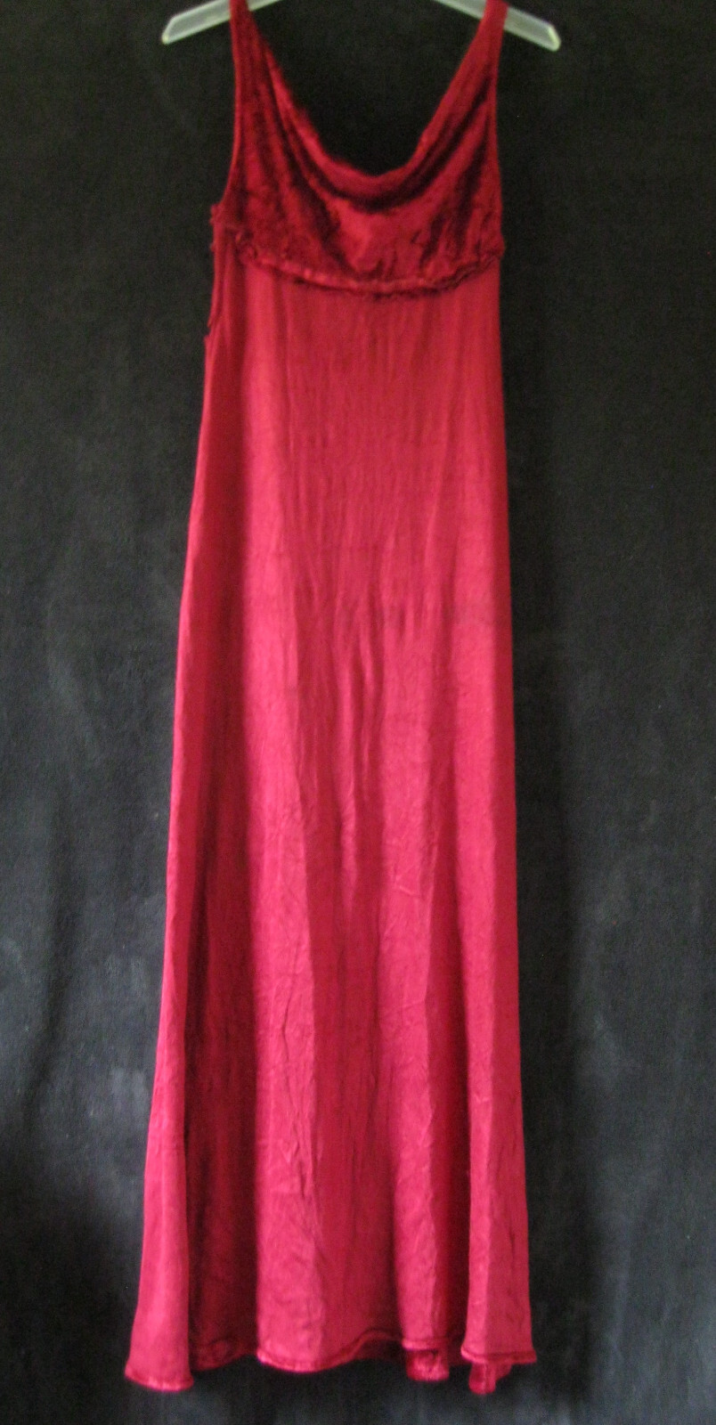 Gorgeous! Rare Vintage Union Made ILGWU Red Crushed Velvet Maxi Dress Gown SEXY!