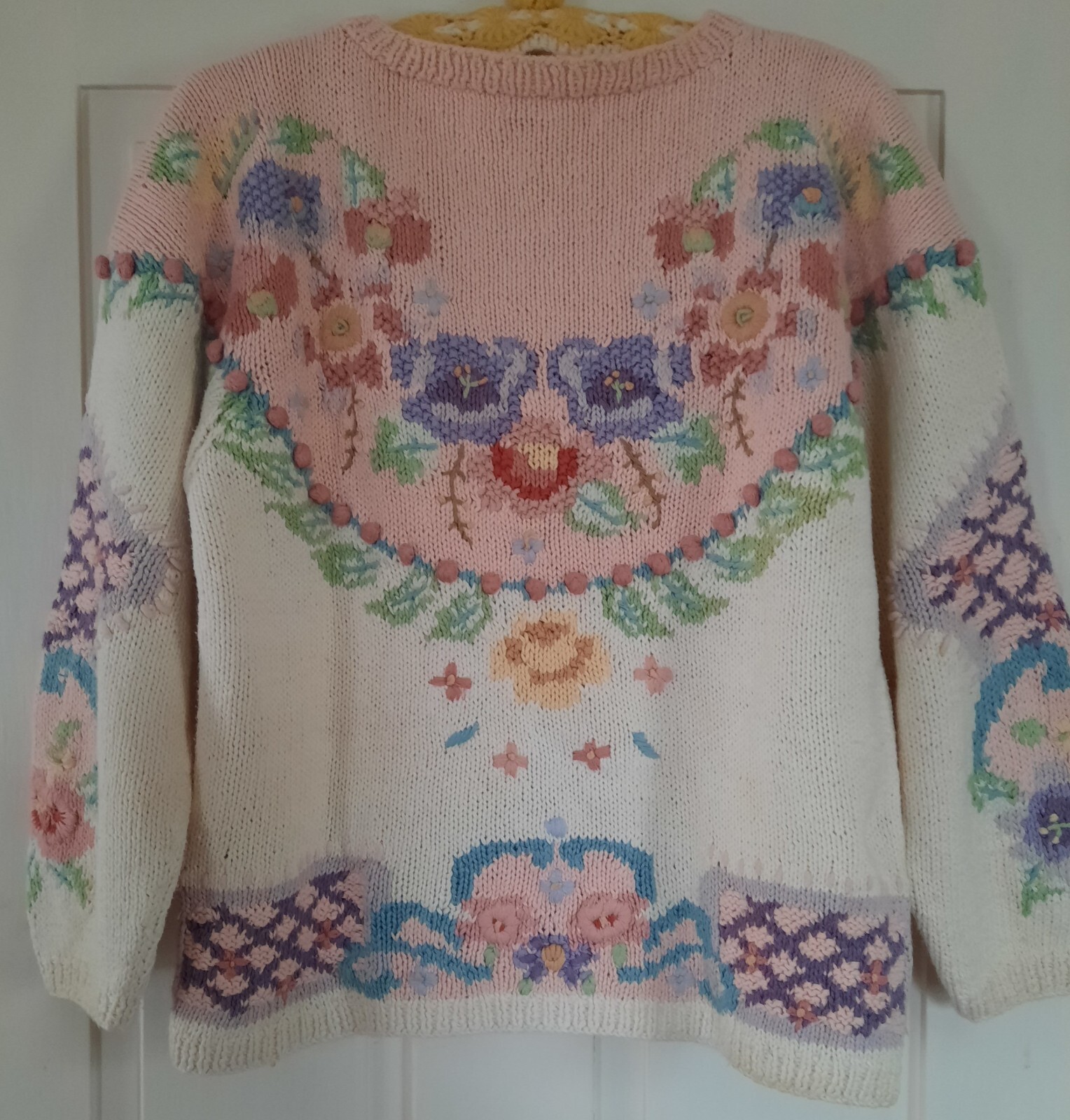 Jennifer Reed HAND KNIT 90’S Cream SWEATER W/ Flowers VINTAGE Cottagecore Size M