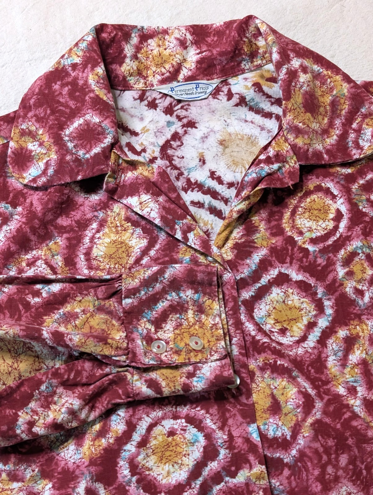Vintage 60s Women’s Red Abstract Permanent Press Cotton Camp Shirt Boxy LG