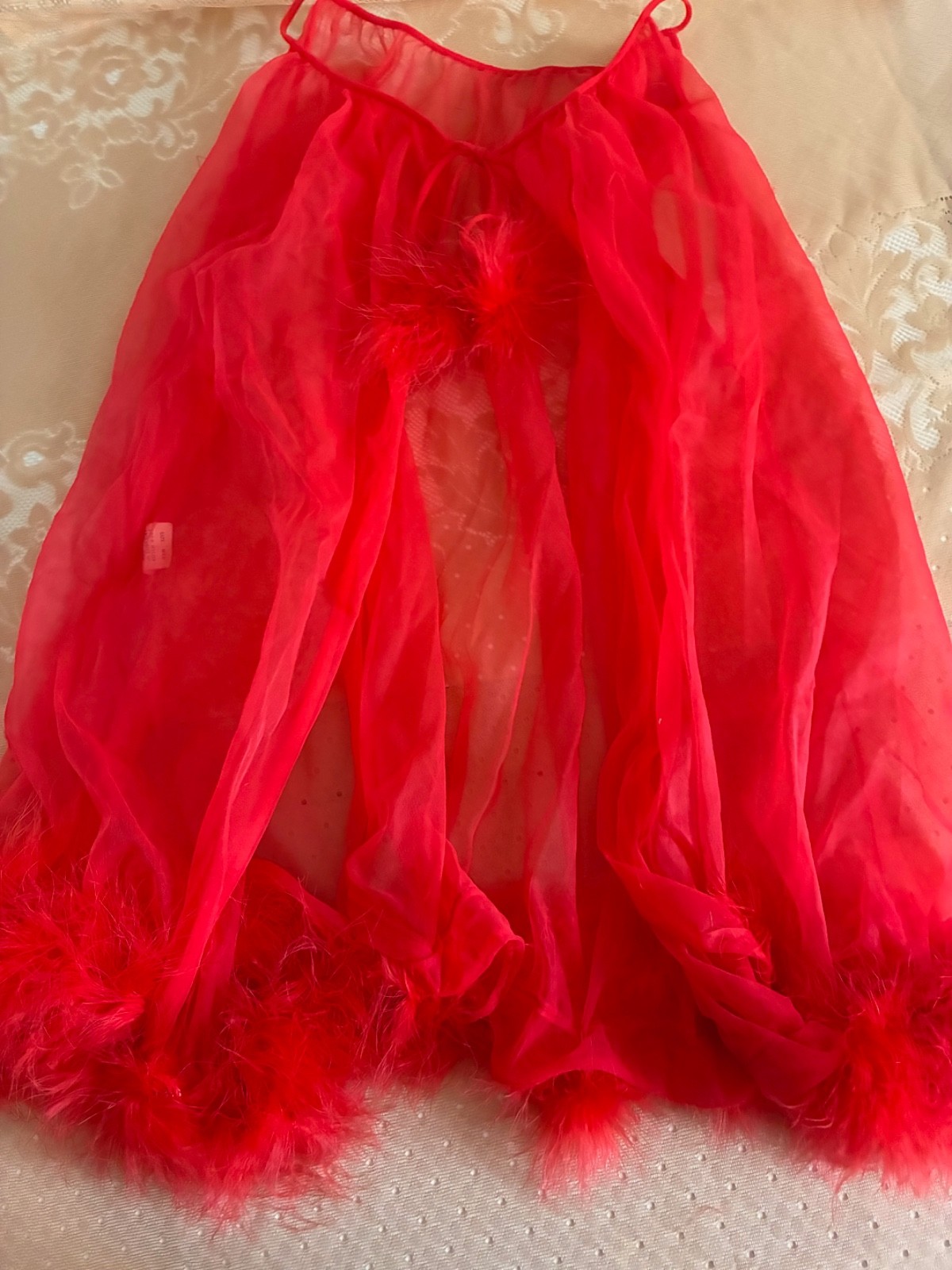 VINTAGE SEXY RED 2 PIECE BABYDOLL NIGHTIE WITH SLIPPERS SIZE M FEATHER TRIM