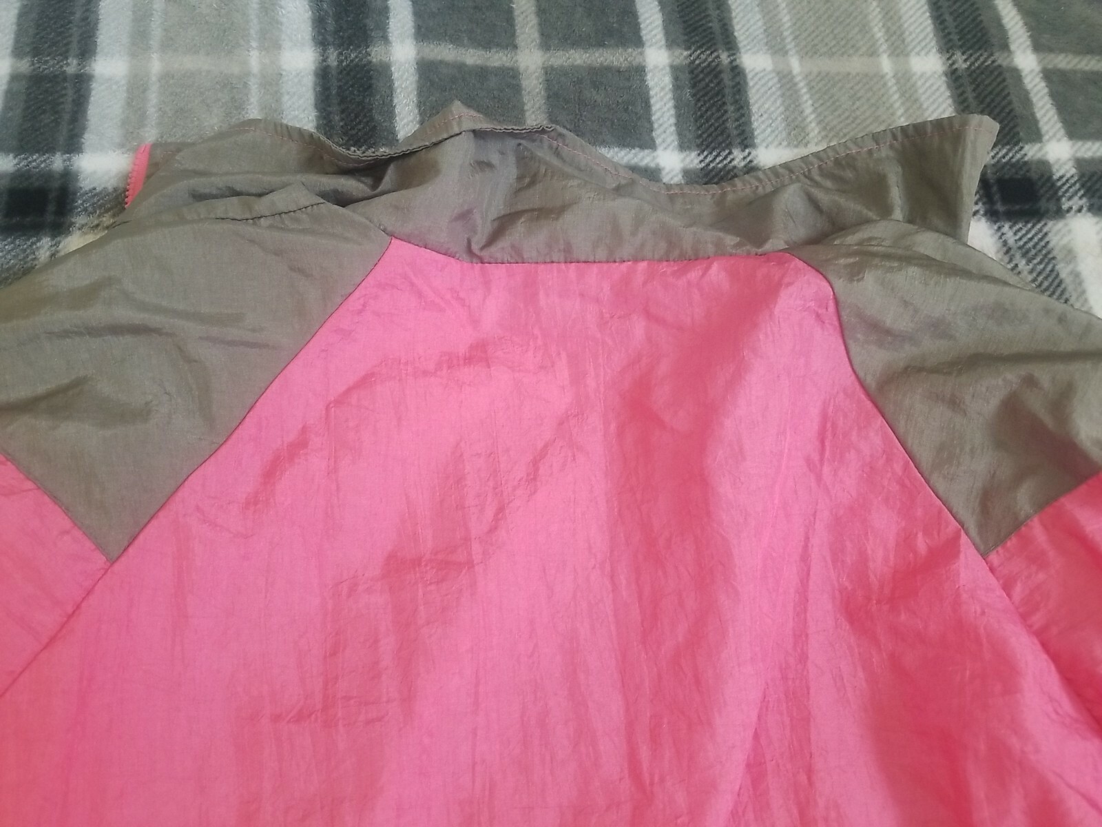 Vintage 90’s Longstreet Missy Windbreaker Track Jacket Pink Green Gray Large