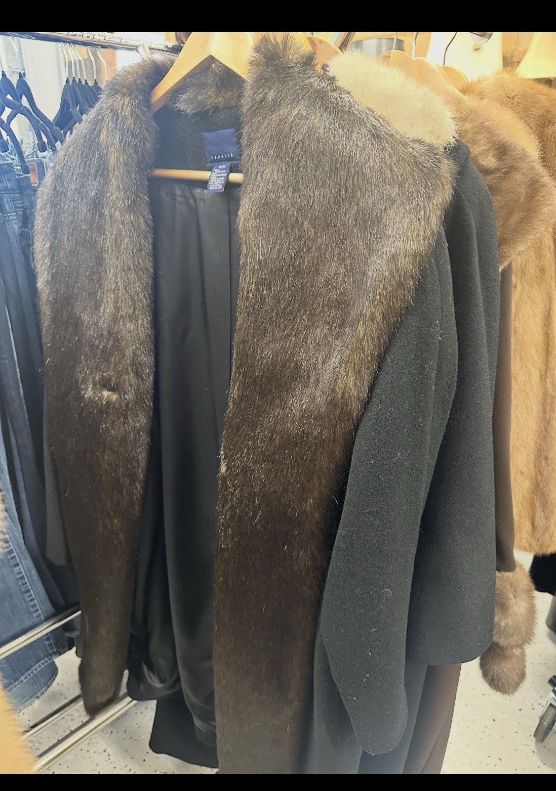 Venezia Woo Coat W/Fur Collar Circa 1990S Beautiful Condition At Super Low Price
