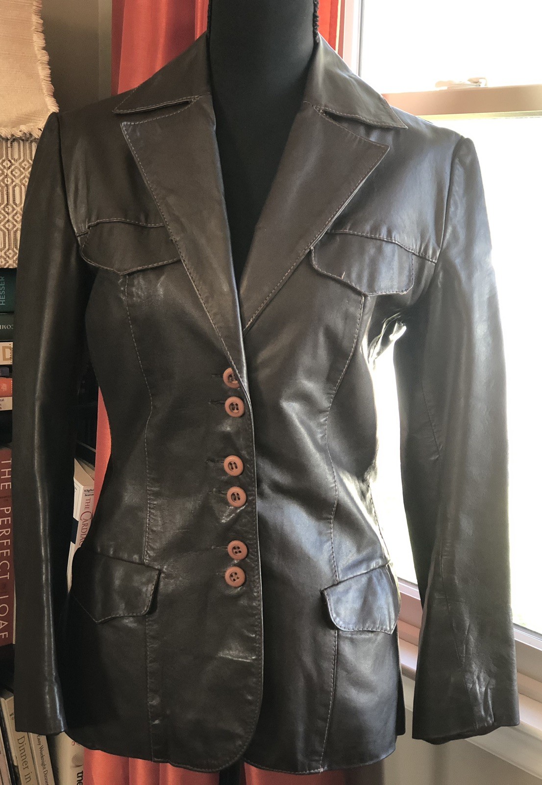 Vintage 1970s LEARSI Leather Jacket Size 14/Small Brown Cool Fashion Button GUC