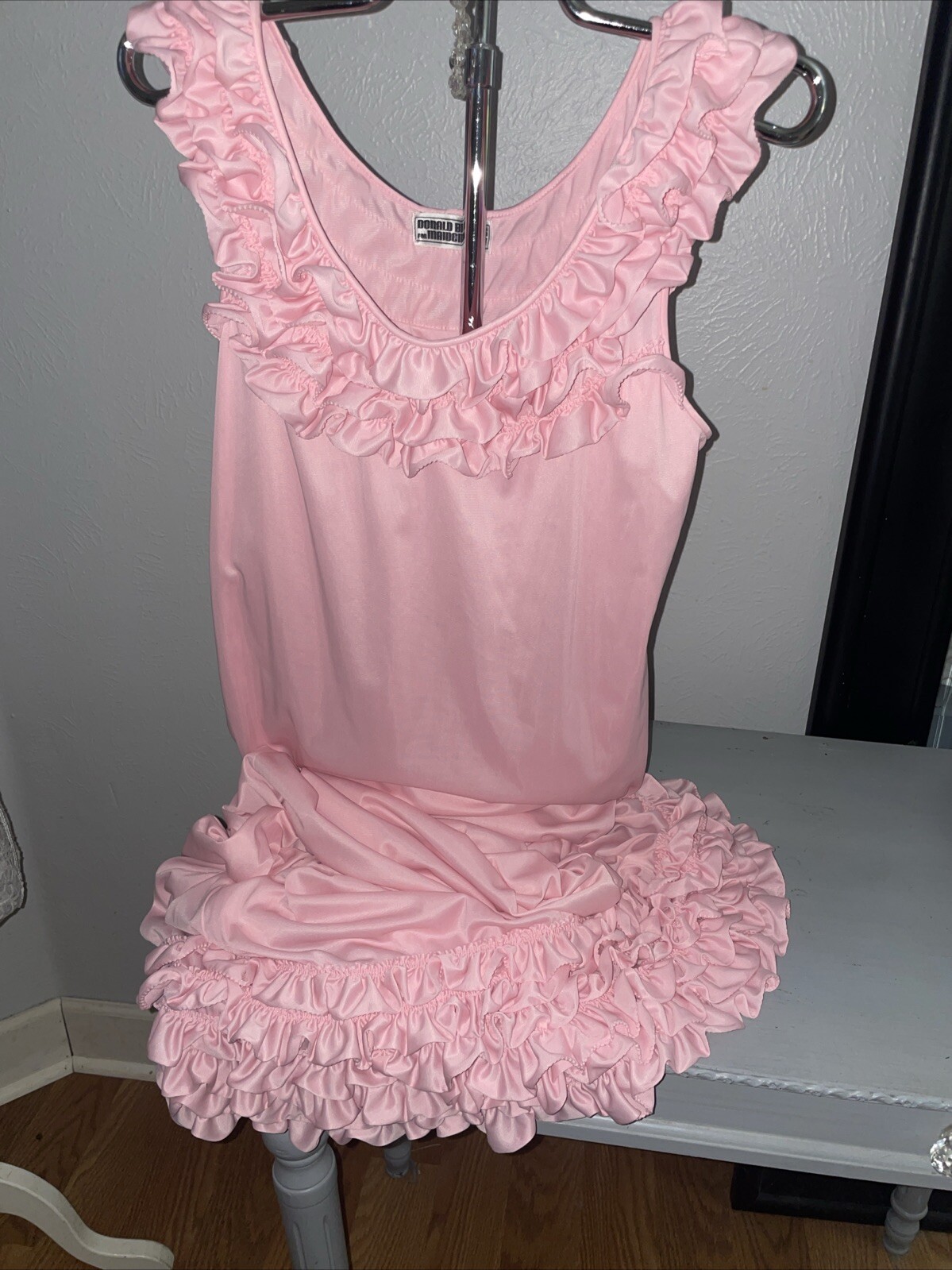 Vtg Sissy PINK Gown Nylon Maidenform Woman’s M TONS of RUFFLES Long Nightgown