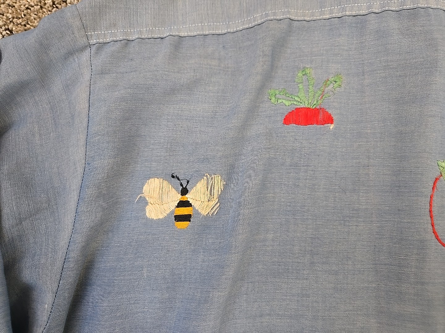 Big Mac Vtg 60s 70s Hand Embroidered Chambray Button-Up Shirt Womans Sz Large
