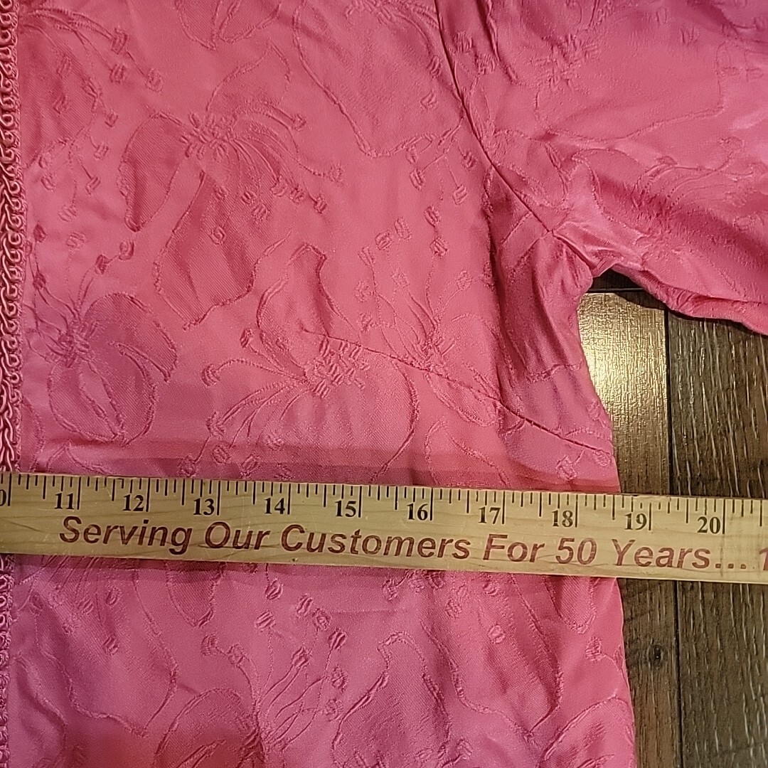 60s Lisanne Vintage Loungewear Melon Pink Medium 36-38″Ch 52 Len Zipper Brocade