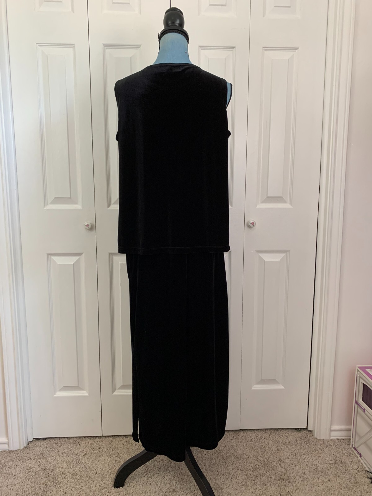 Vintage Y2K Mirasol 2 Piece Maxi Skirt Tank Top Set Black Velvet Large