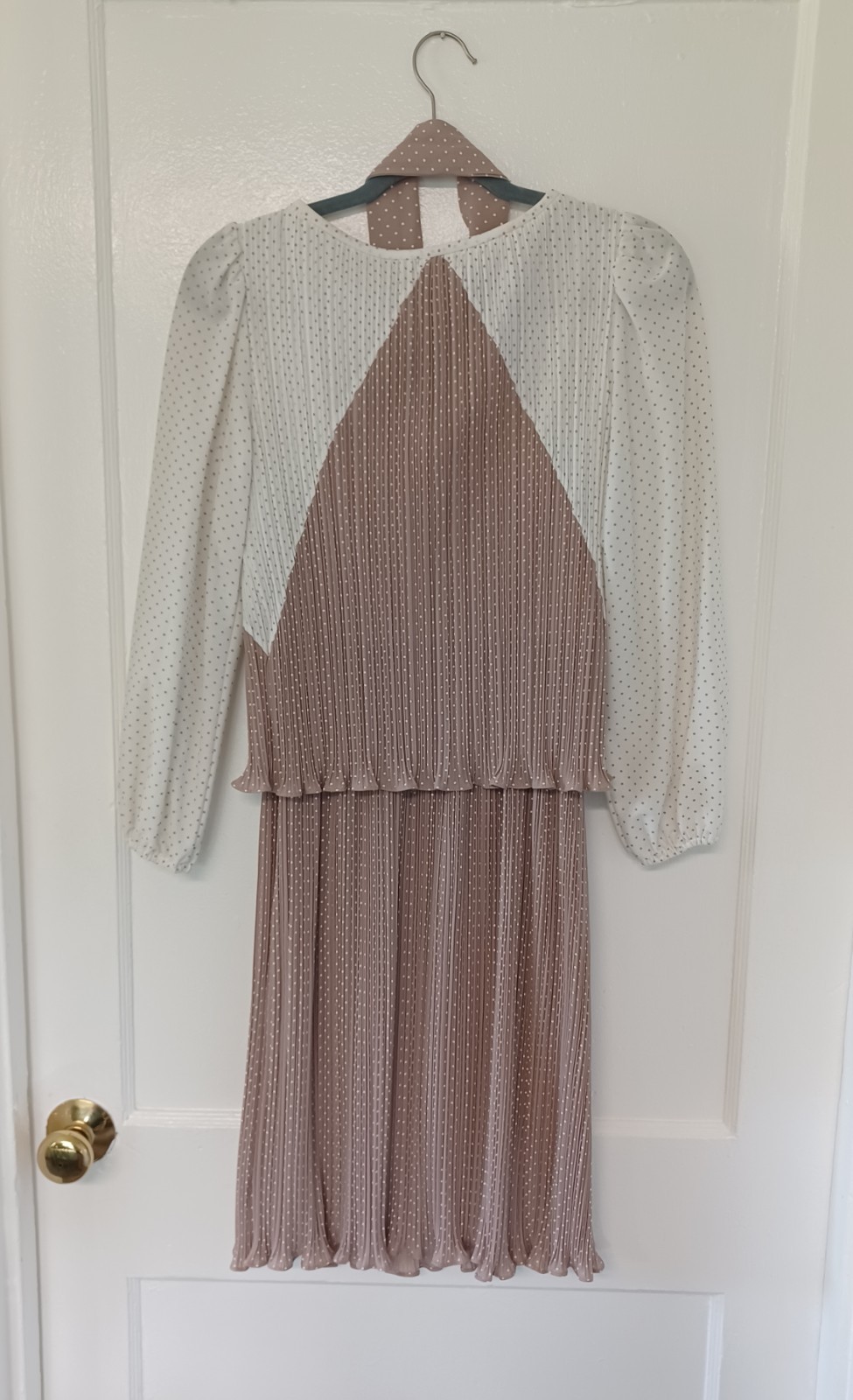 Vtg New Discoveries Union Pleated Colorblock Plisse Dress Beige/White Polka-dots