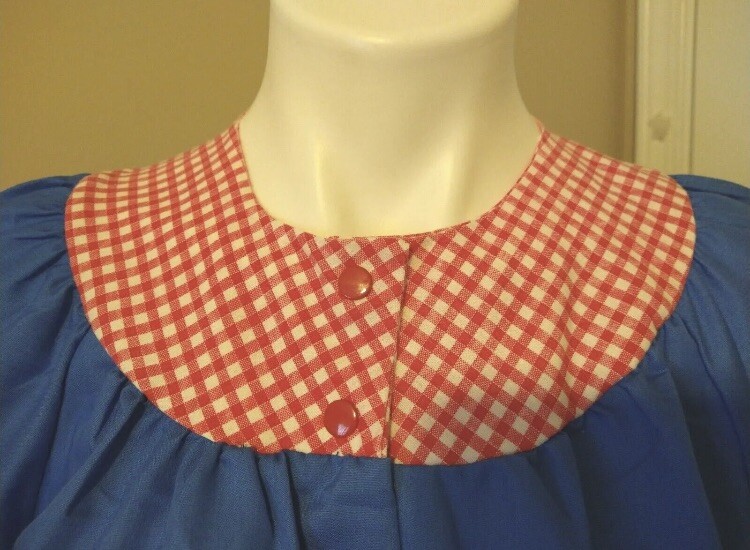 Vtg 60s Lindsay Jordan House Dress Medium Snaps Short Sleeves Applique Pocket