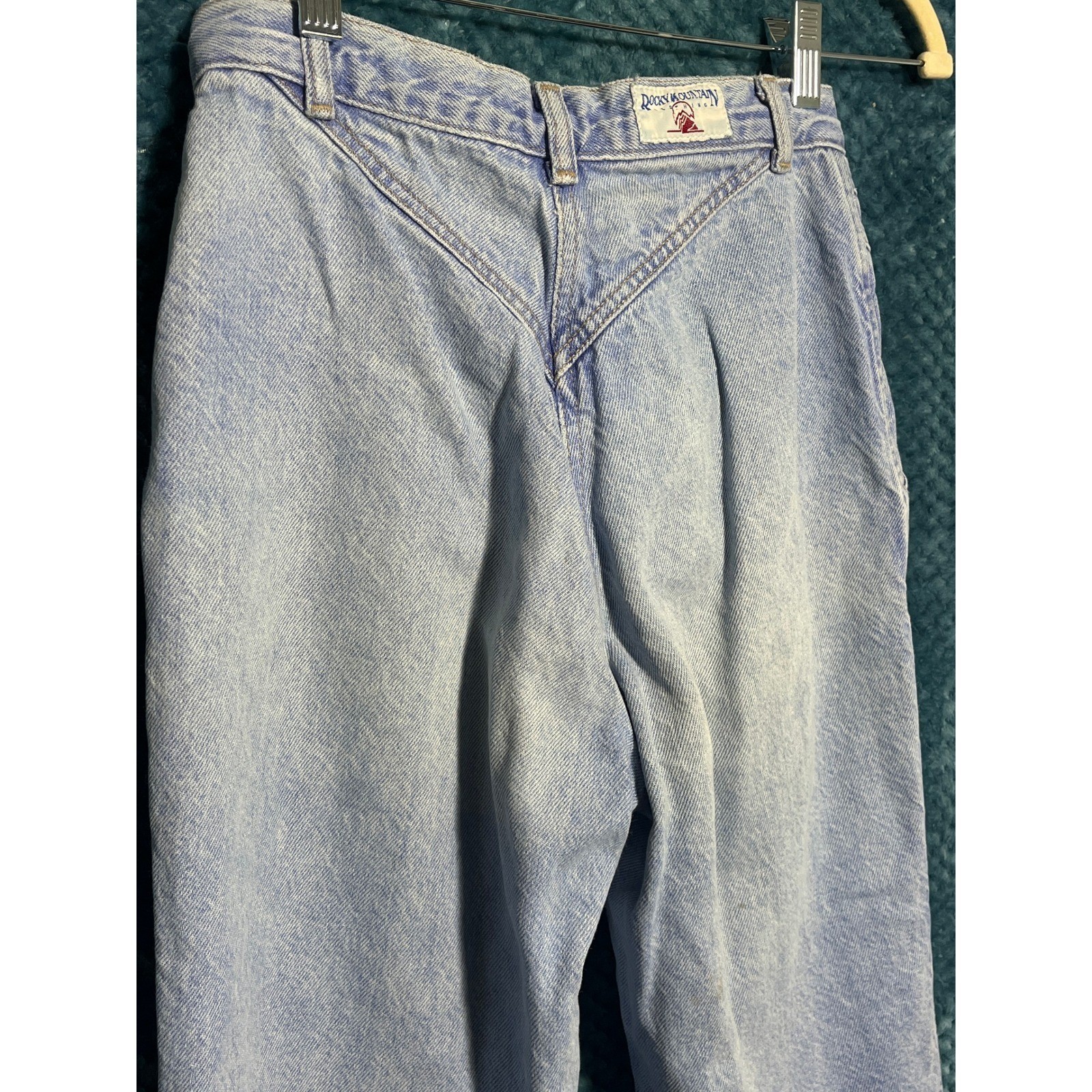 Vintage Rocky Mountain Clothing Co High Waist Western Pleated Jeans Light Wash