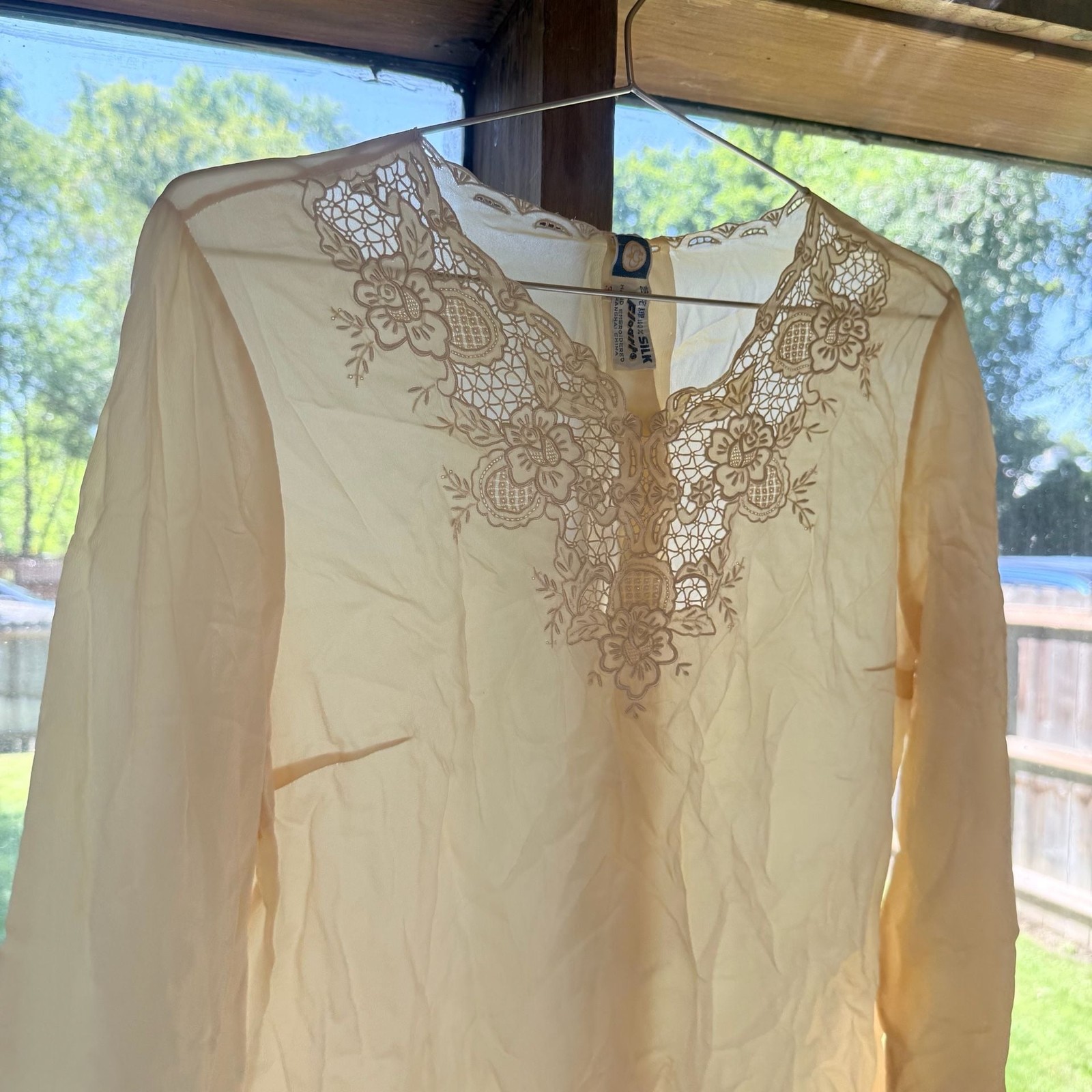 Vintage 100% Silk Hand Embroidered Lace Detail Blouse