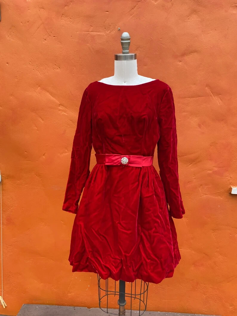 Vintage 1950s 1960s Red Velvet Dress. Party Cocktail Pinup Prom Evening