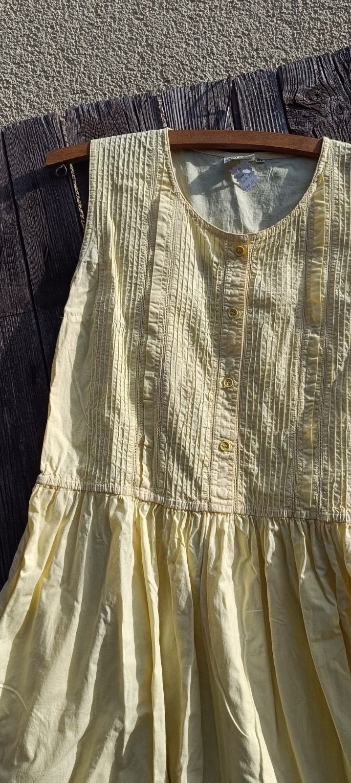 Vintage Vestro Dress Womens 36 38 Lemon Yellow Italy Pintuck Retro 70s Summer