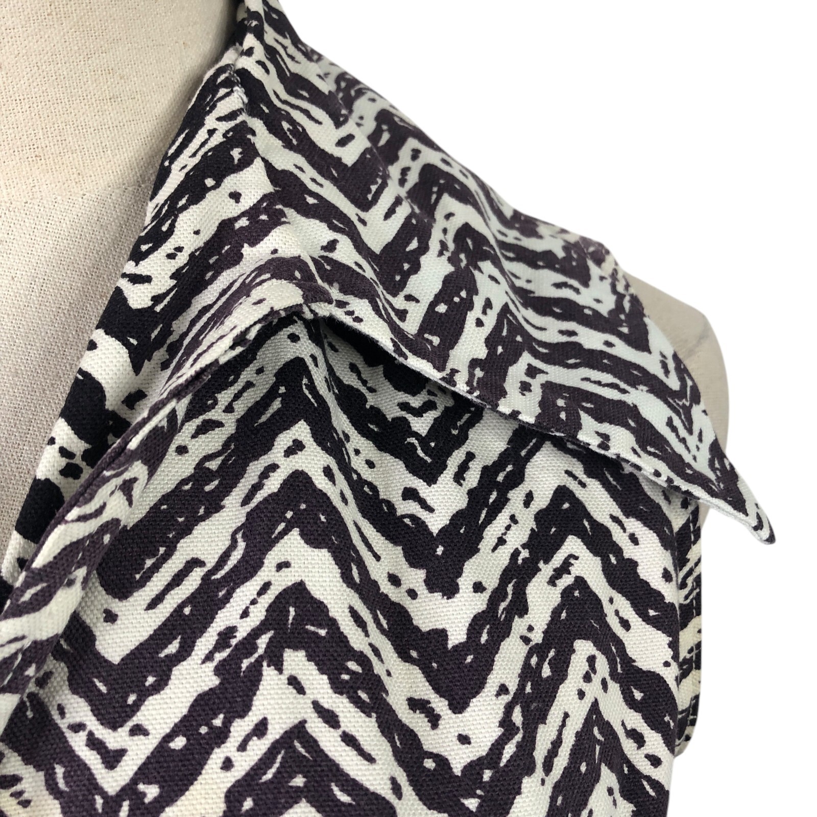 Vtg 60s Go-Ins Danville Jumper Size Medium Brown White Zig Zag Stripe Zip Front