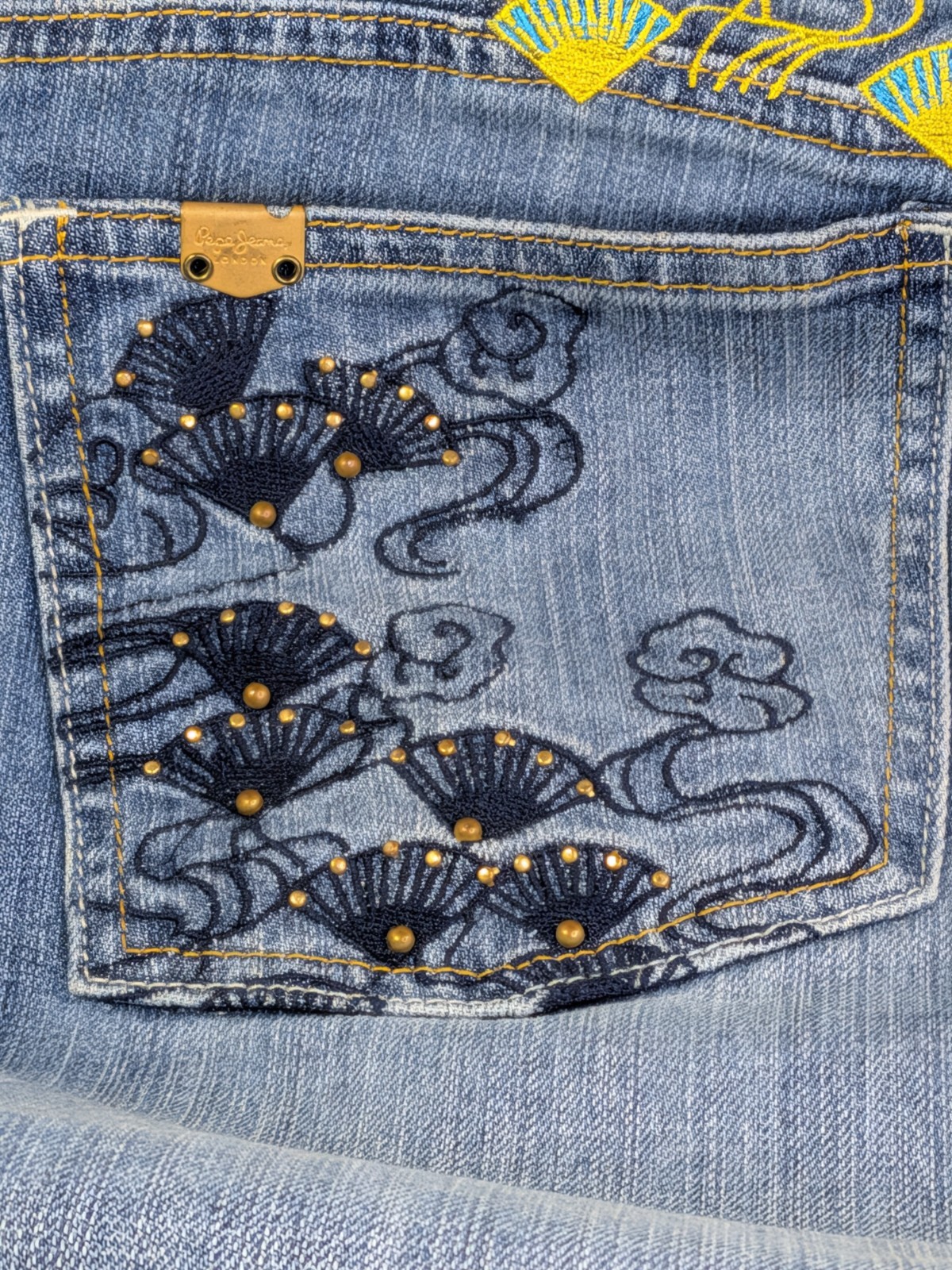 New Pepe Jeans London „Jasmine” Embroidered Peacock & Floral Denim – Size 32