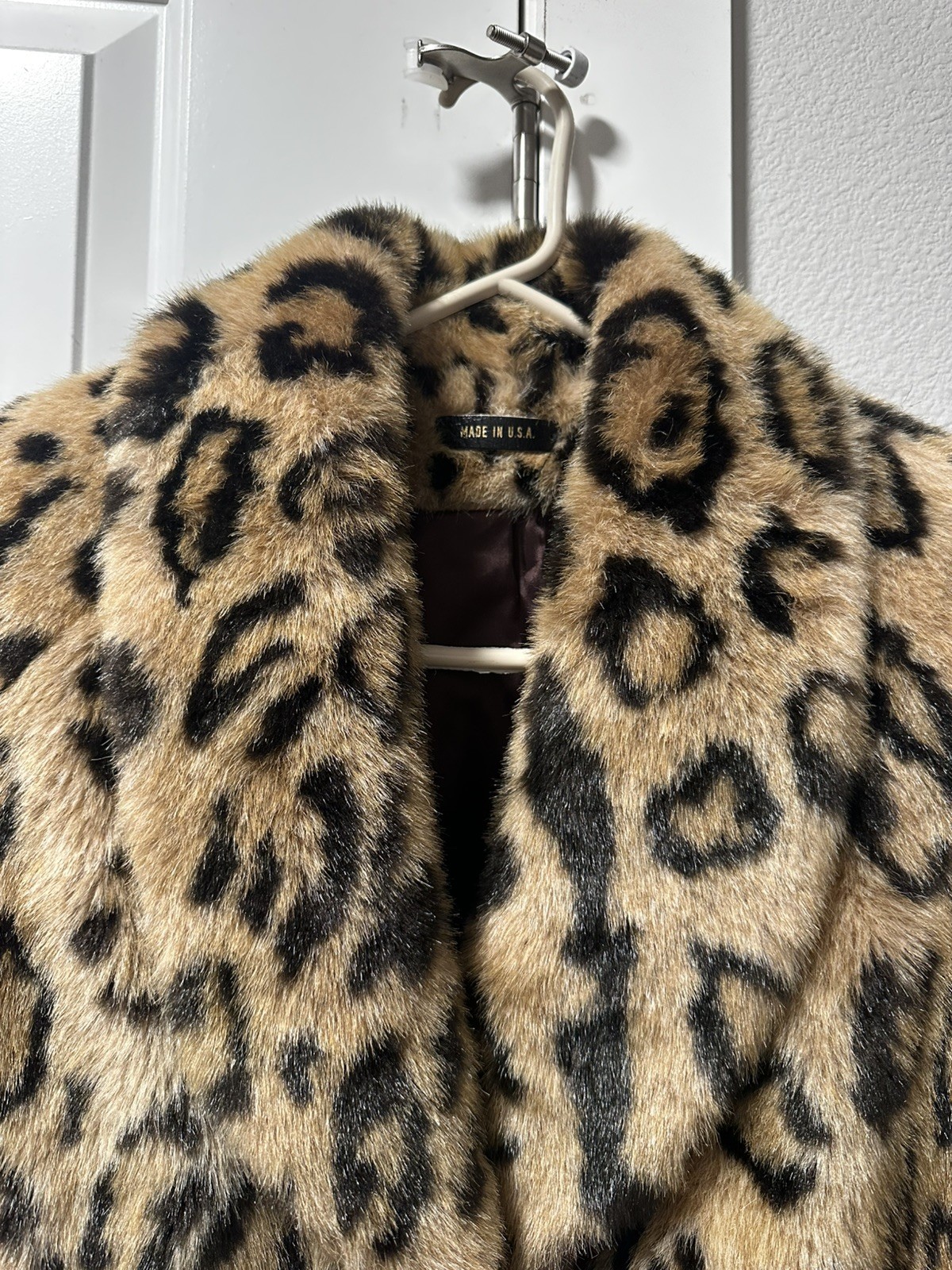 Amazing Vintage Made in USA Animal Print Faux Fur Jacket!