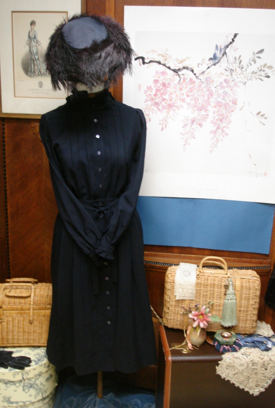 Vintage JAEGER London 100% Wool Blouse and Skirt in Navy