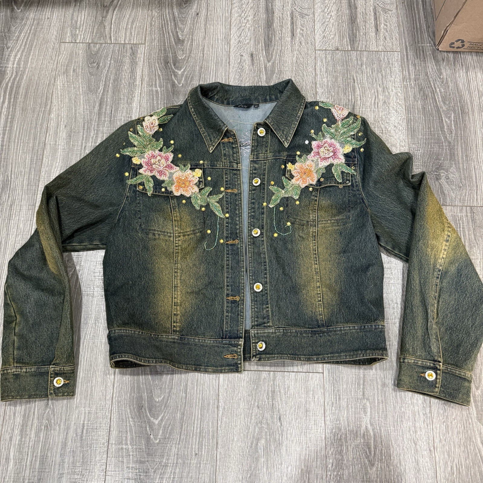 Vintage Kaity Boho Beaded Denim Jacket Beaded Size XL Floral Appliqué