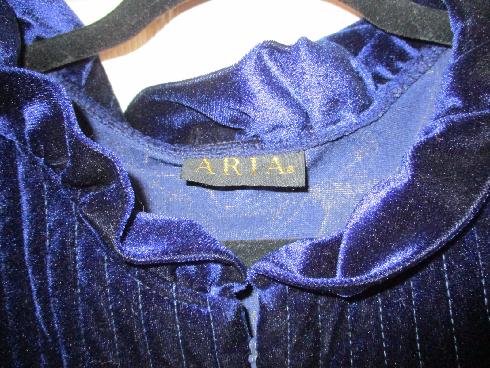 Vintage Aria Deep Blue Velvet Velour Zip Long House Coat / Robe Quilt Bodice M-L
