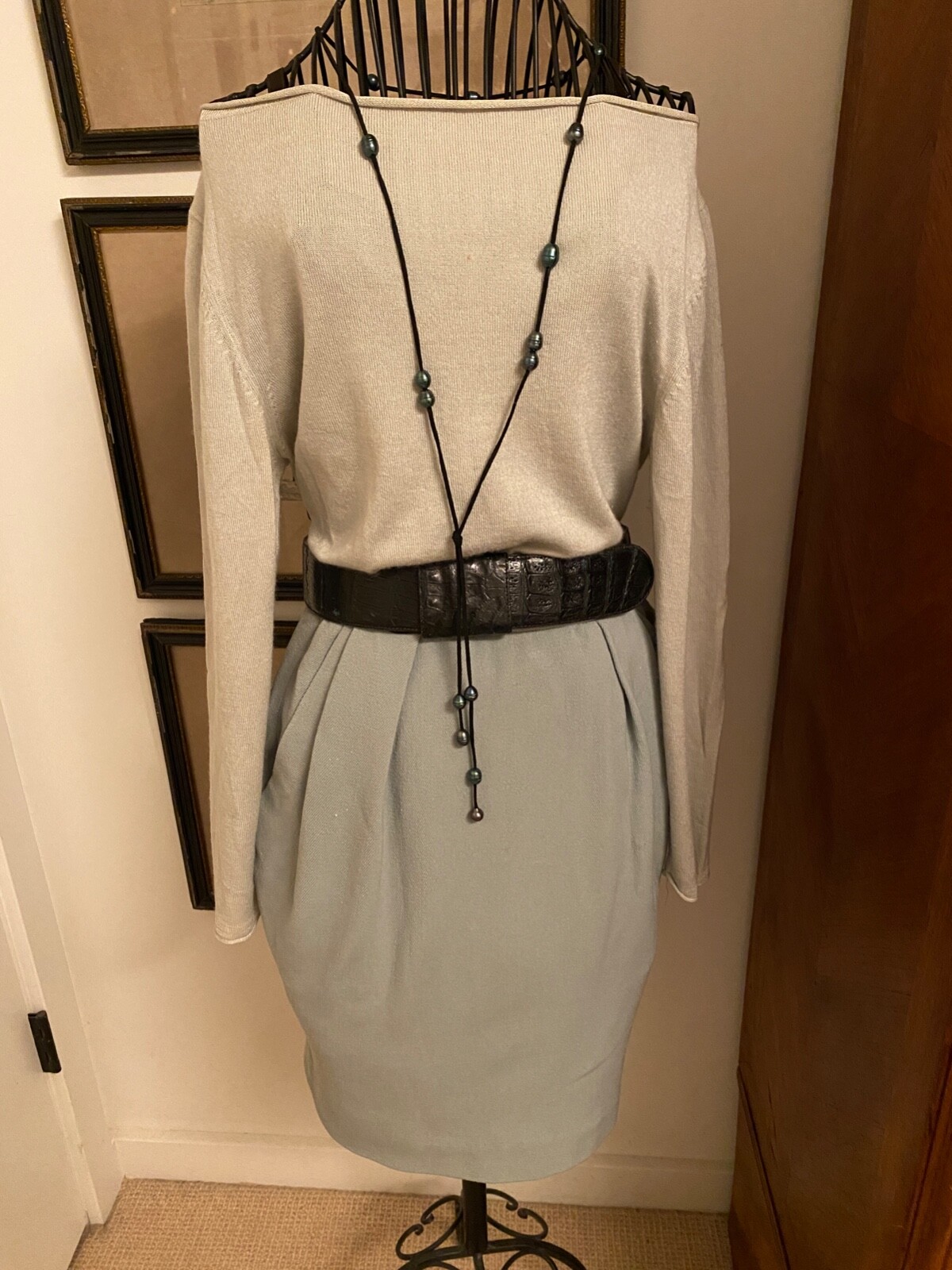 Vintage 80’sDonna Karan New York Womens Knee A Line Skirt SOFT GREEN Sz. 2 / 4