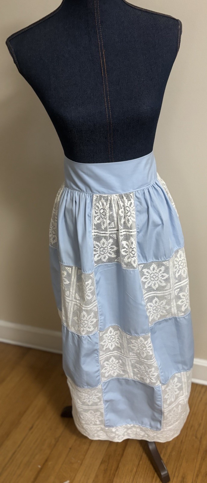 Vintage 70’s Blue White Lace Long Skirt Apron Cottage Country Back Tie Bow