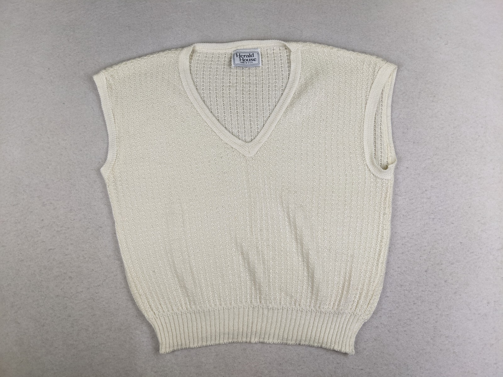 Herald House Women’s Sweater Vest Size Large Vintage Ivory Lightweight