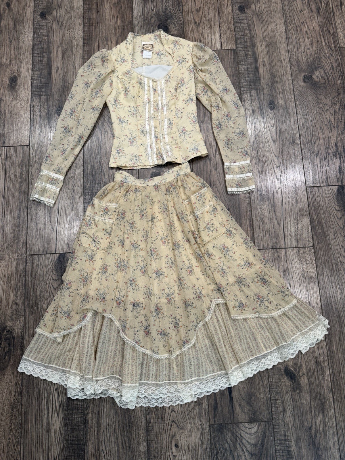 VTG Gunne Sax by Jessica McClintock Floral Prairie 2 Piece Set SZ 3 Cottagecore