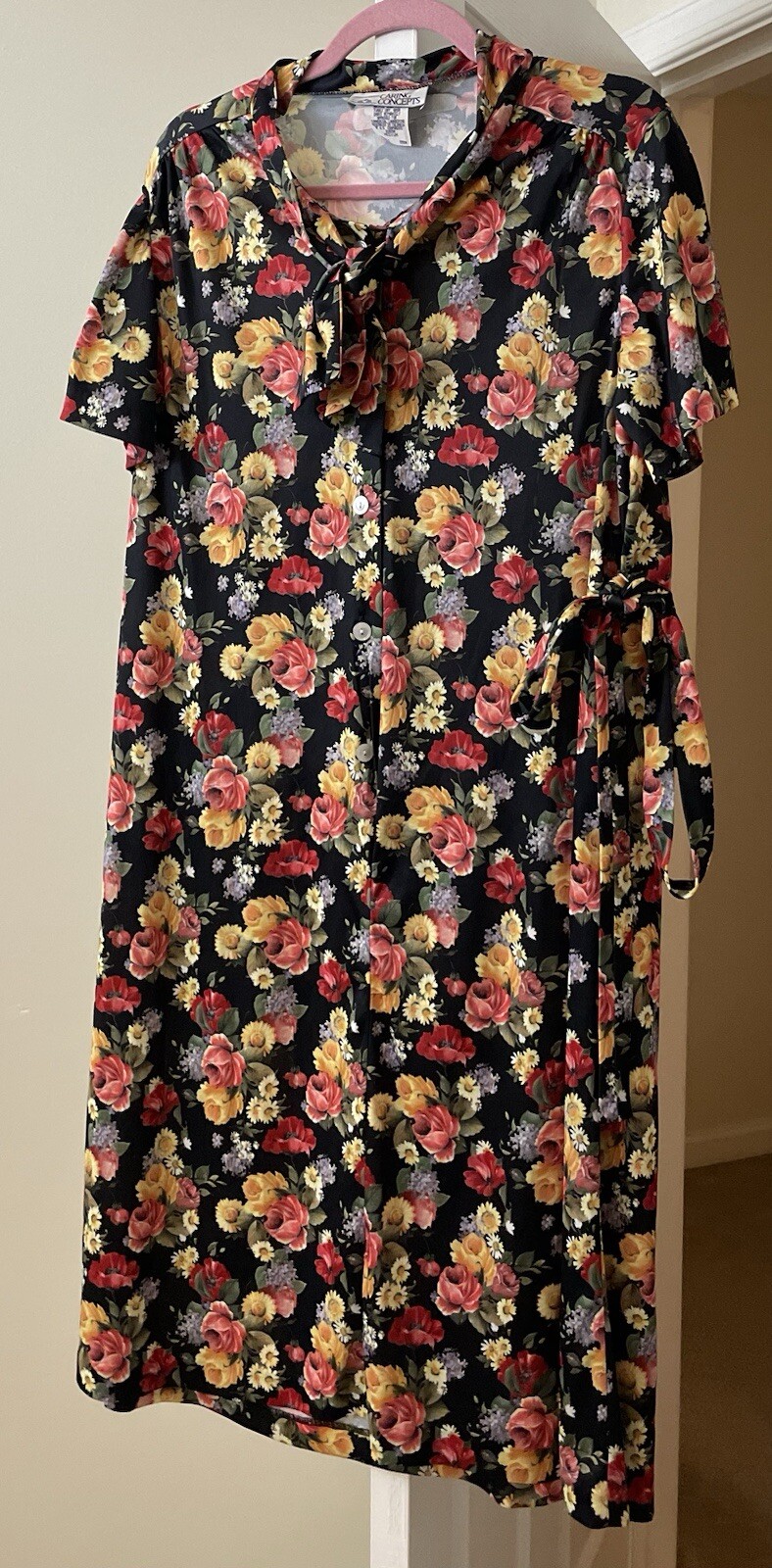 Caring Concepts Dress Vintage 70s Black Rose Floral Bohemian Women’s Medium