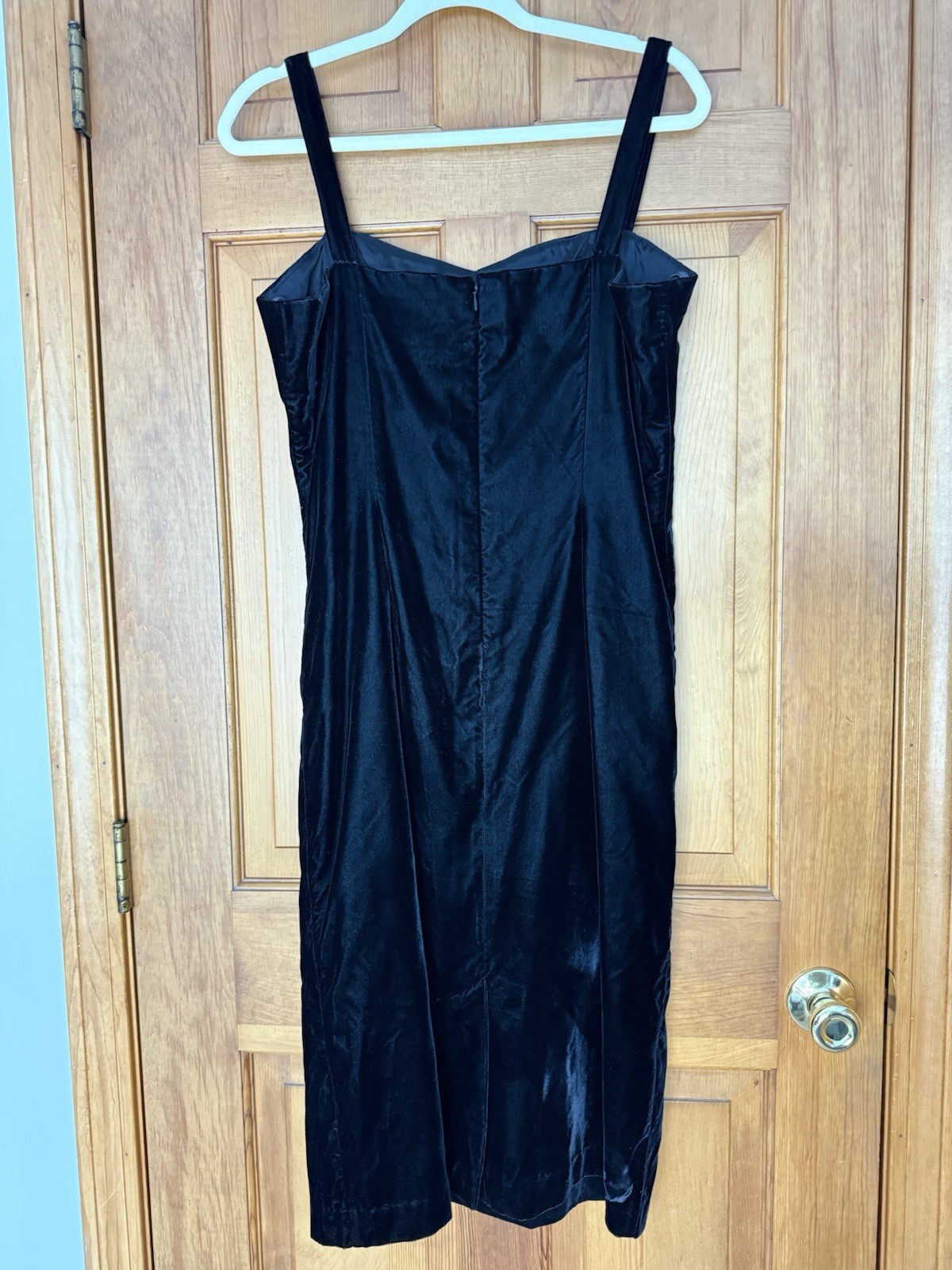 Vintage 90s 2000s Y2K black velvet curvy midi dress USA dark fairy whimsigoth